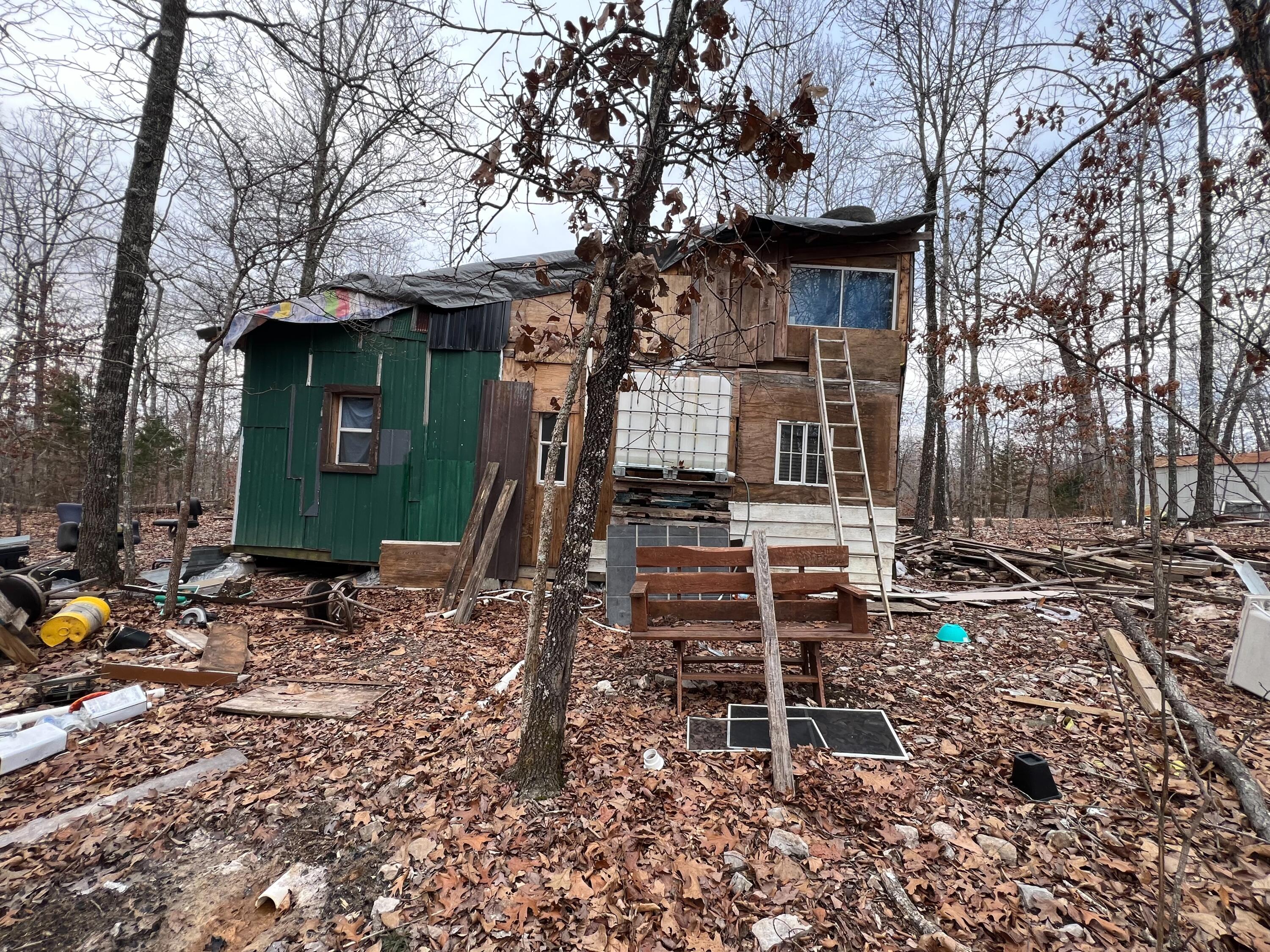 1001 Foxfield Road Property Photo 3