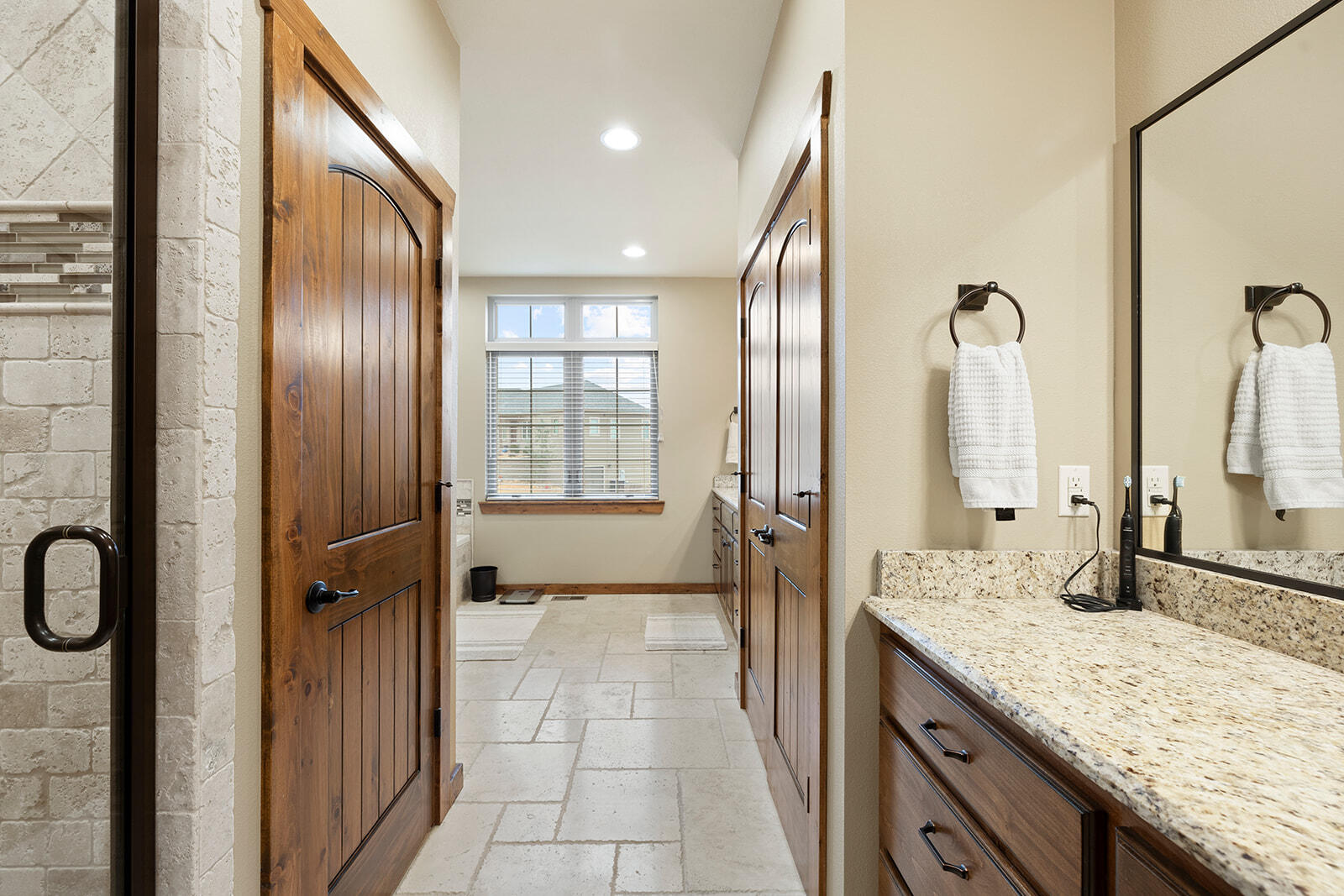 134 Pinnacle Shores Drive Property Photo 31