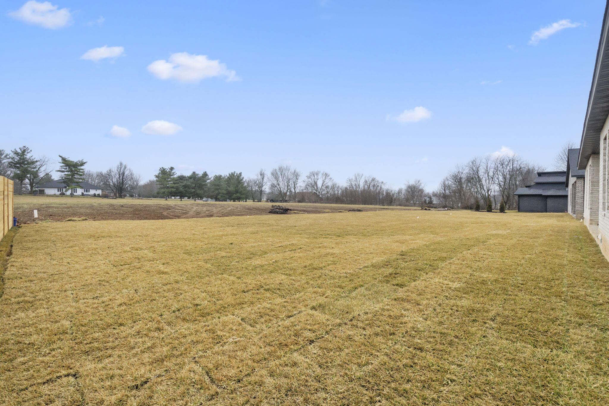 1744 East Cobblestone Drive Property Photo 32