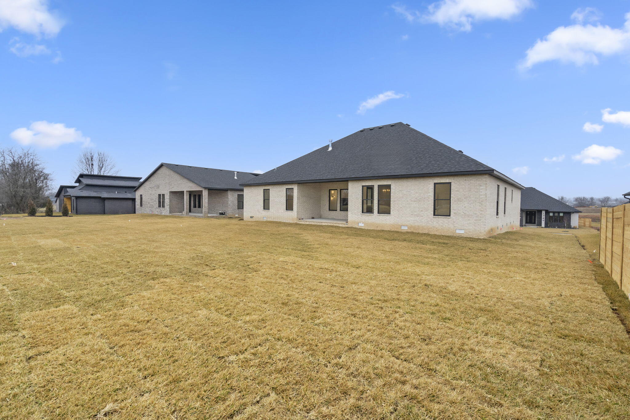 1744 East Cobblestone Drive Property Photo 33