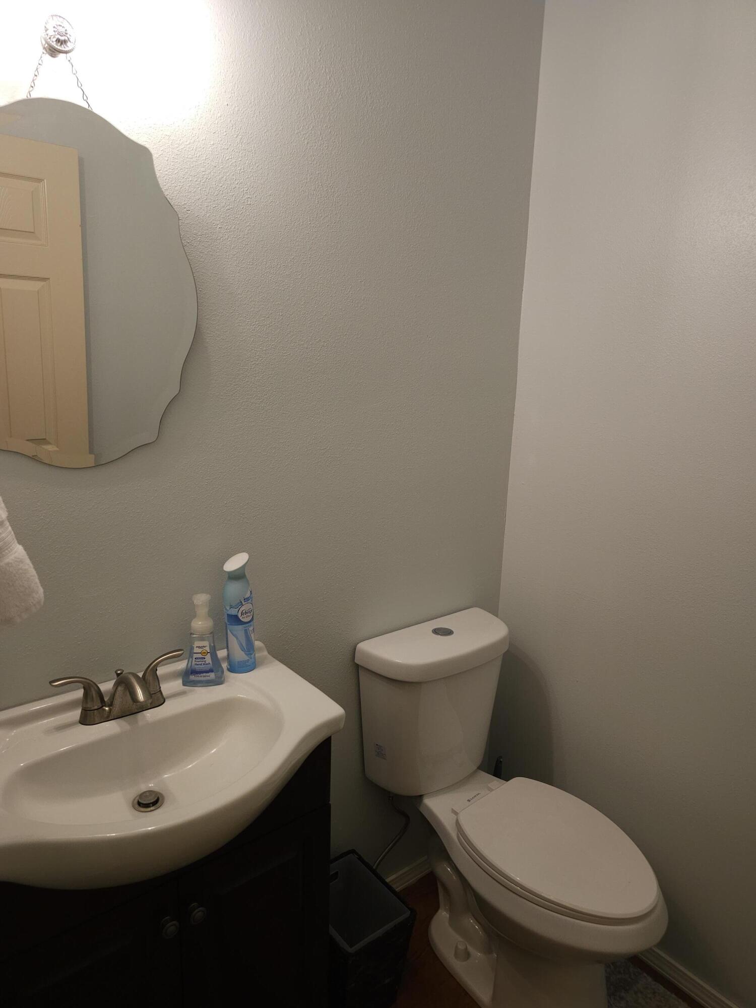 8268 Lawrence 2194 Property Photo 24