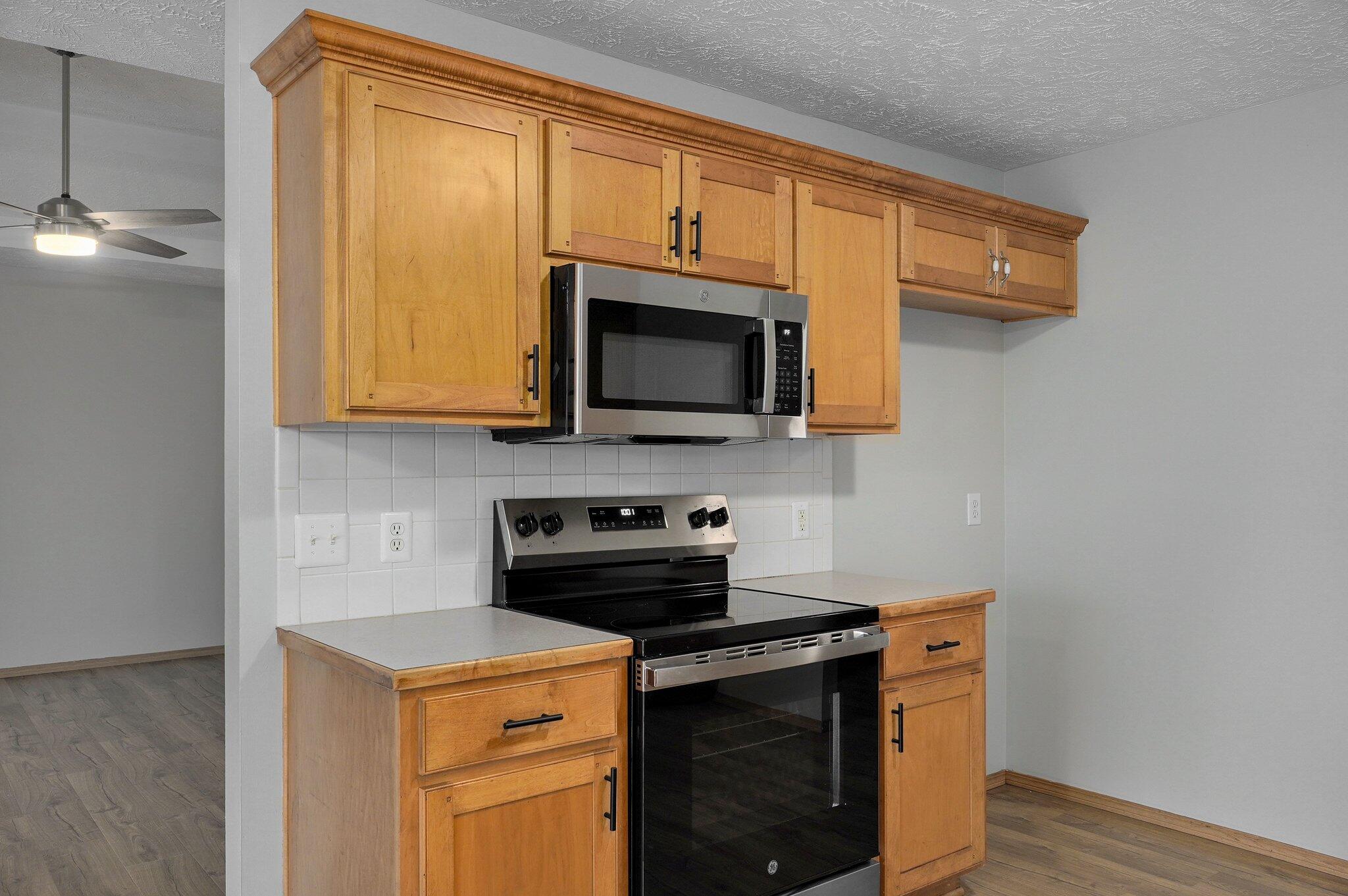 791 Saratoga Road Property Photo 7
