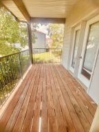 114 Oxford Drive Property Photo 10