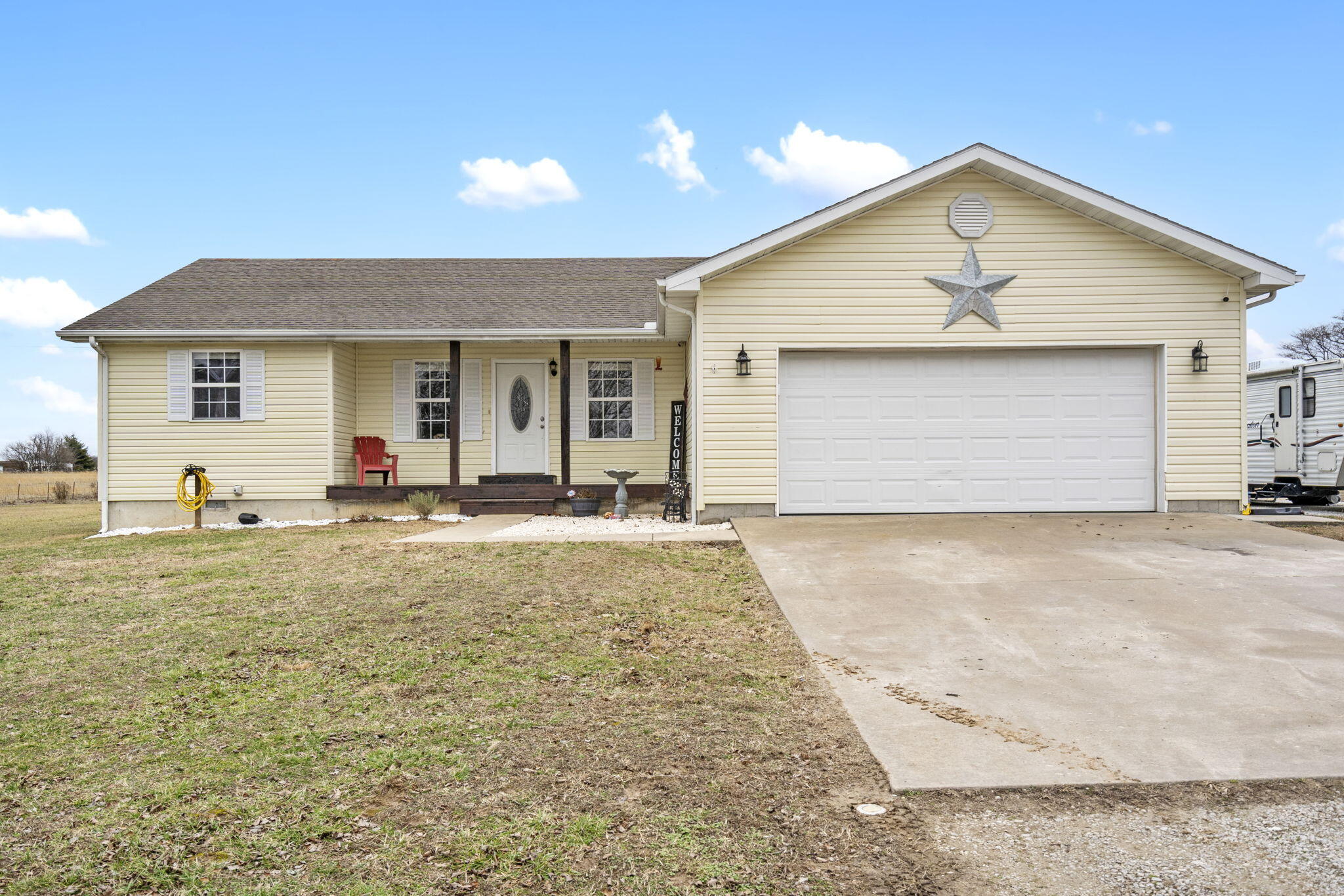 21204 Betty Boulevard Property Photo 1