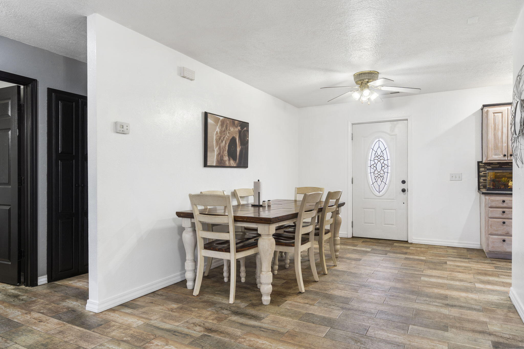 21204 Betty Boulevard Property Photo 7