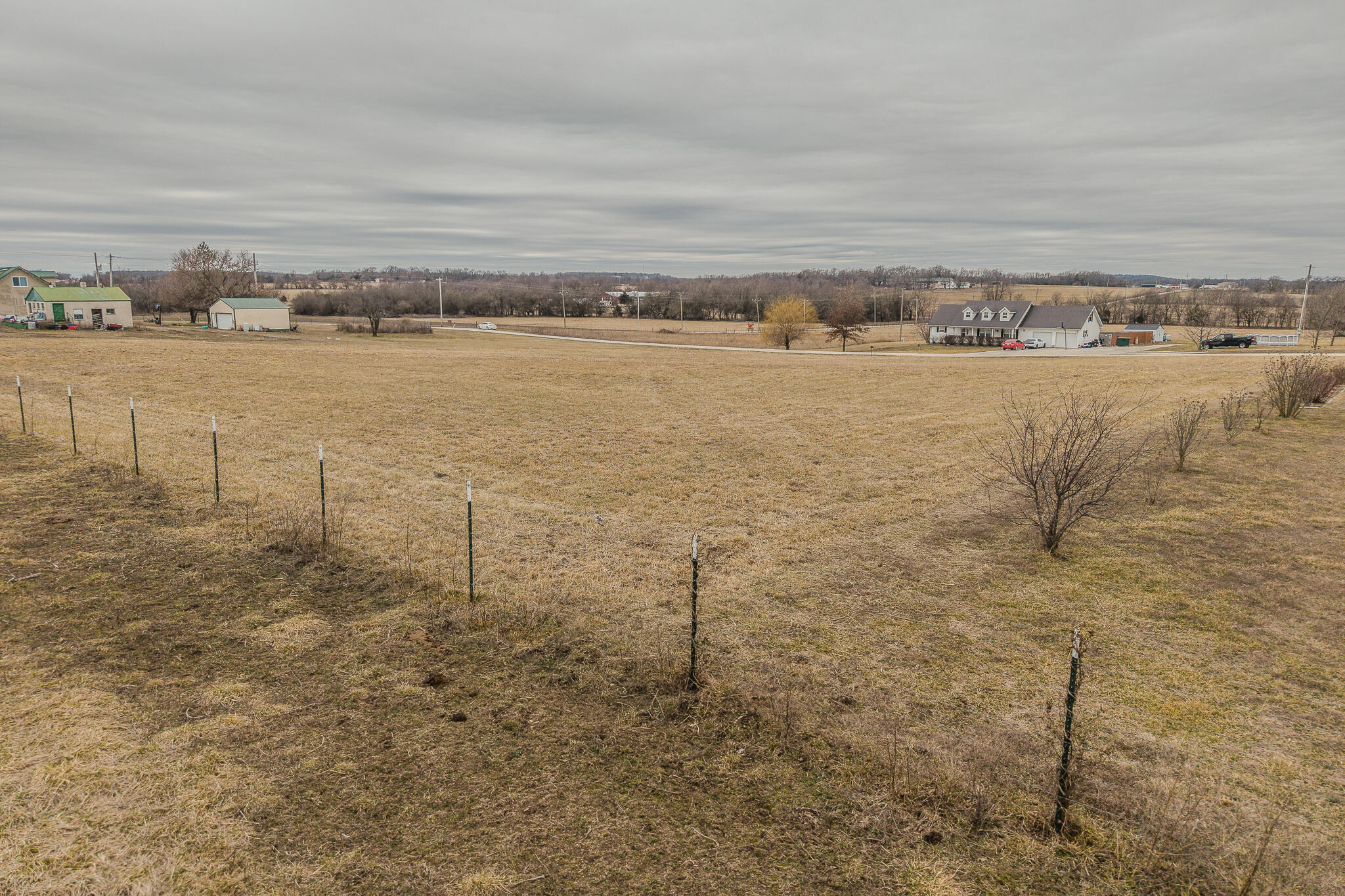 000 Peach Tree Lane Property Photo 10