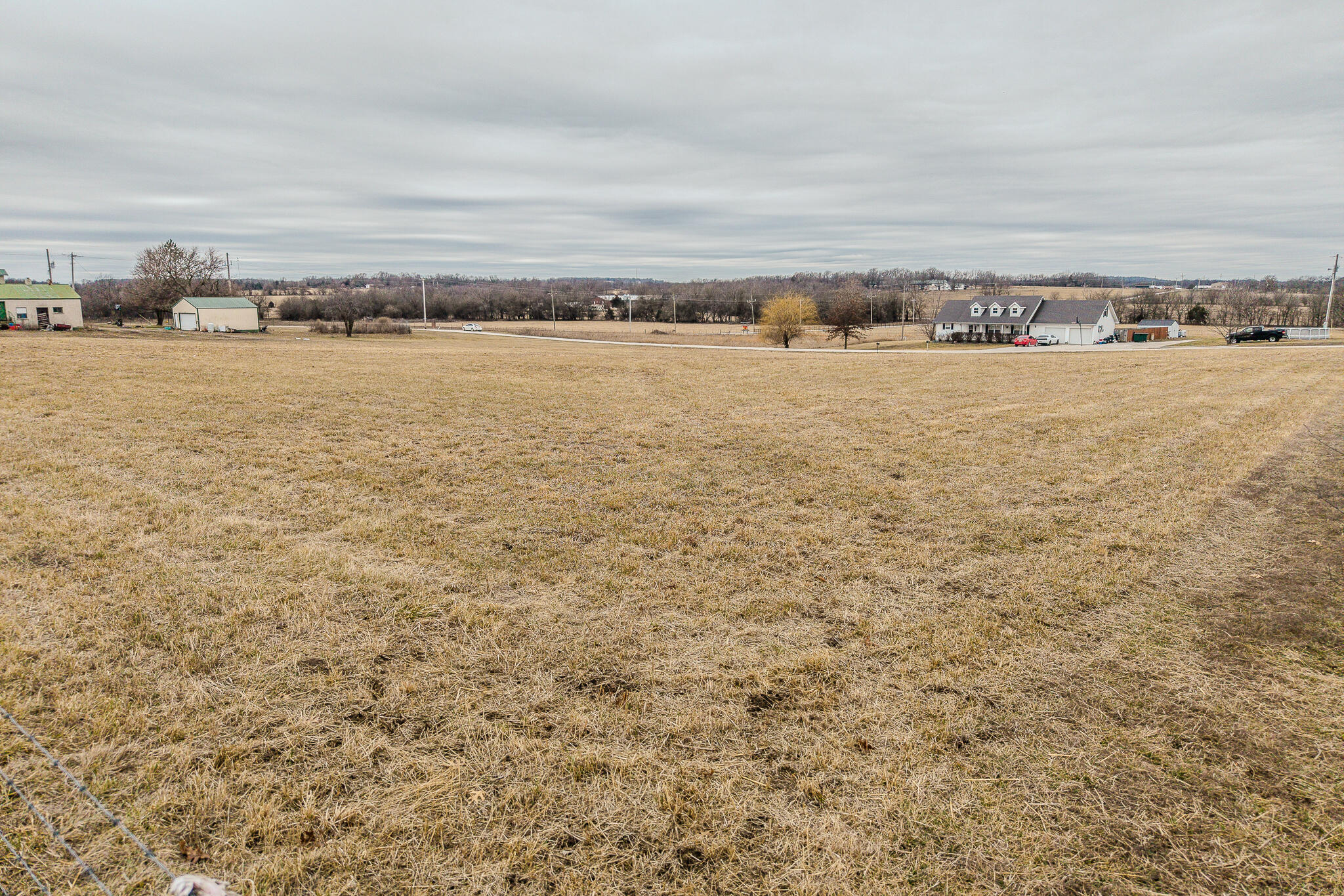 000 Peach Tree Lane Property Photo 11