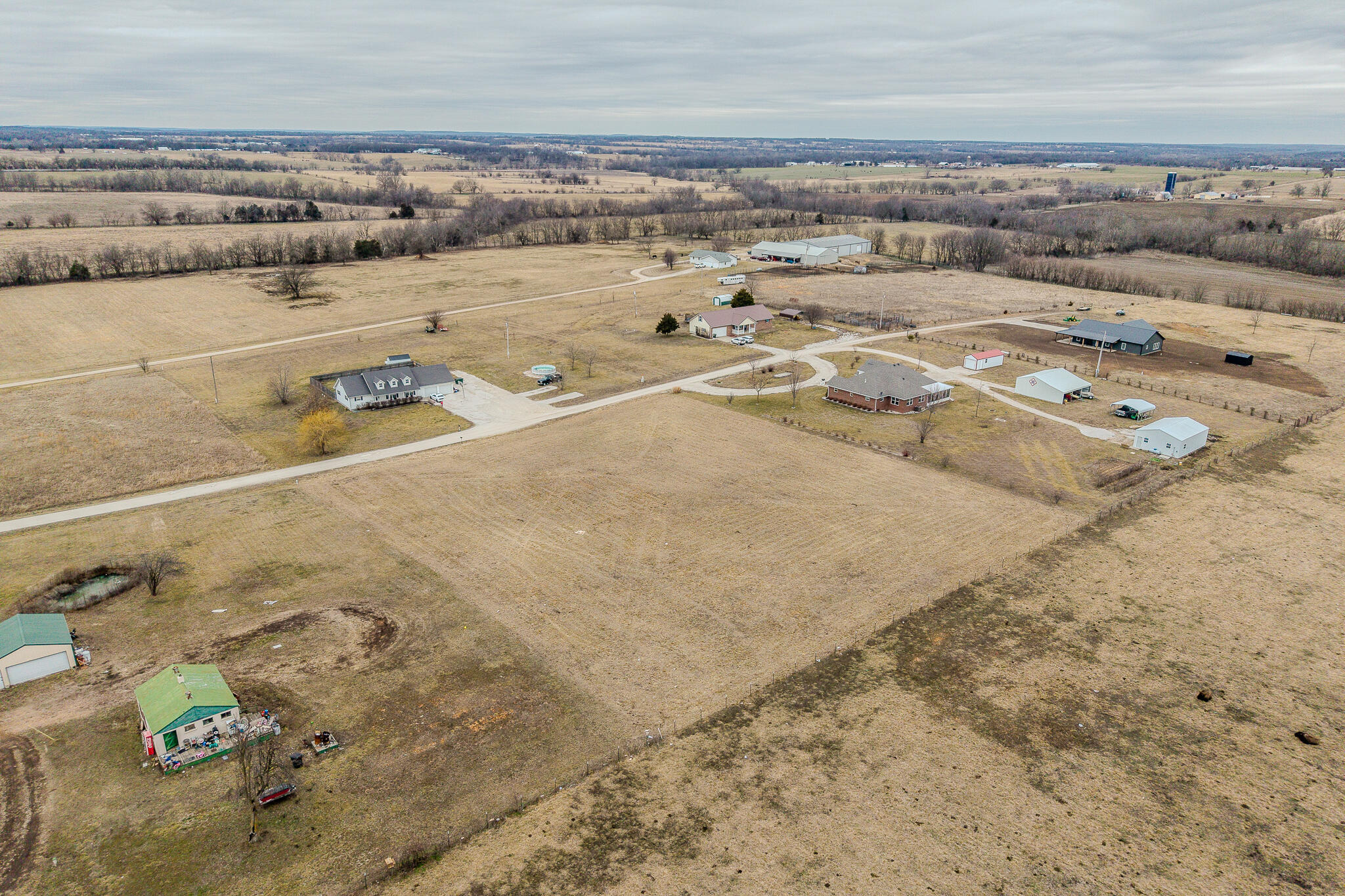 000 Peach Tree Lane Property Photo 28