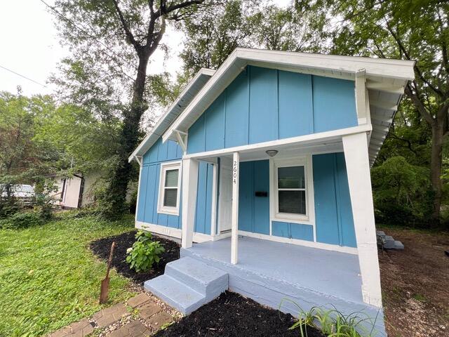 2604 West Calhoun Street Property Photo 2