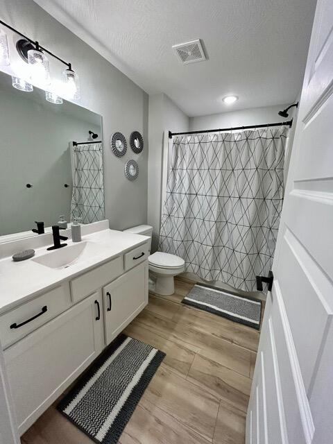 155 Settlers Cove Property Photo 8