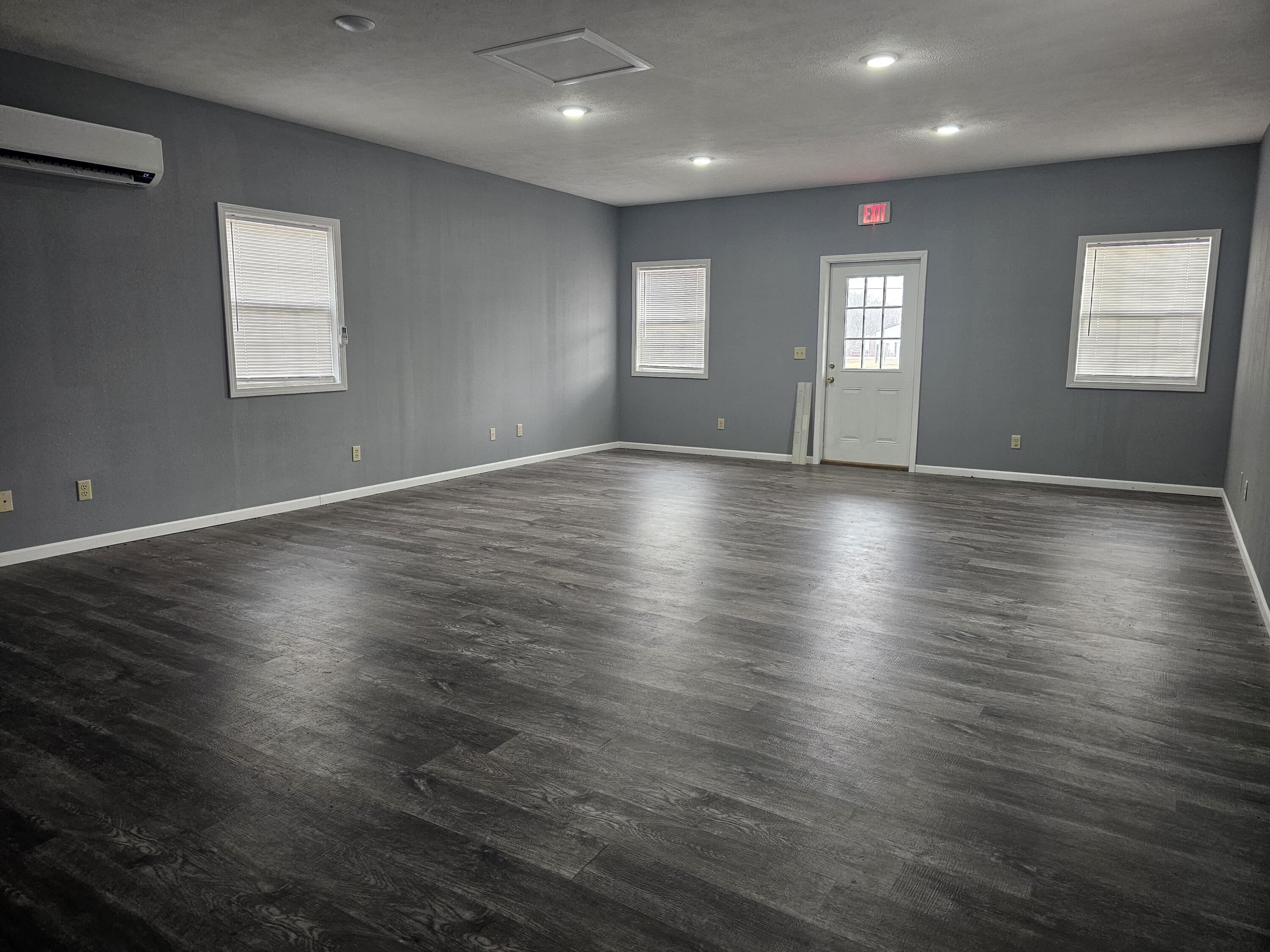 1629 West Dallas Street Property Photo 3
