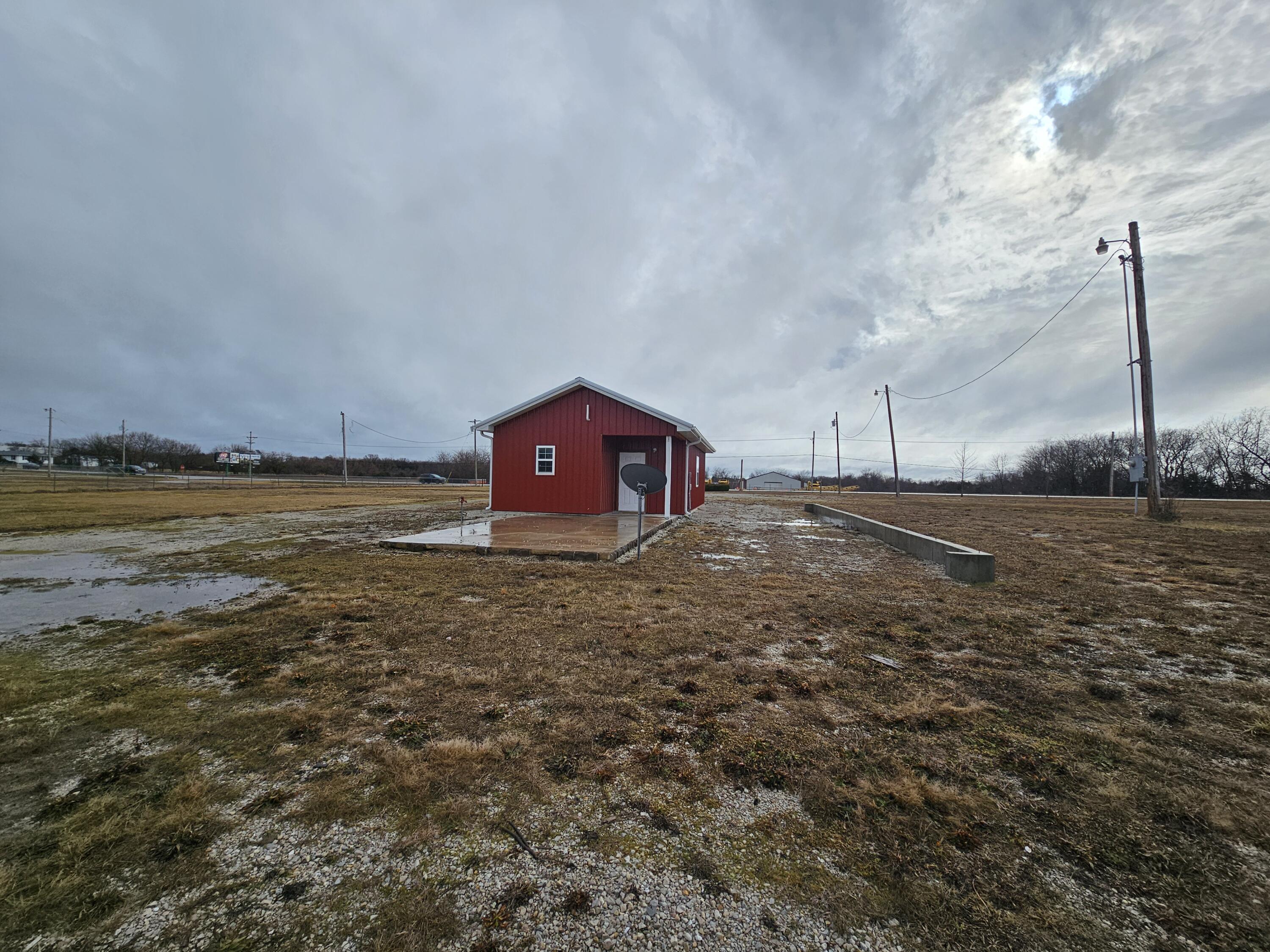 1629 West Dallas Street Property Photo 4