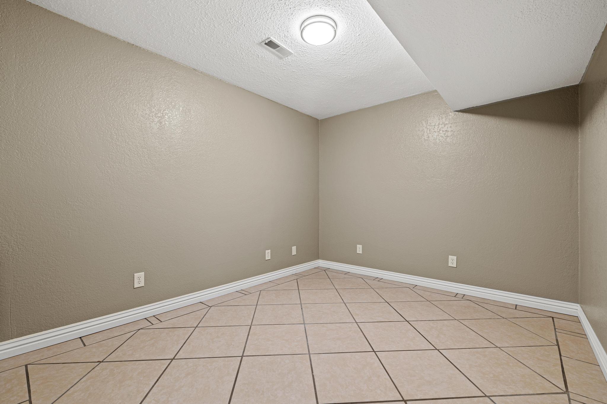 524 Twin Lakes Drive Property Photo 53