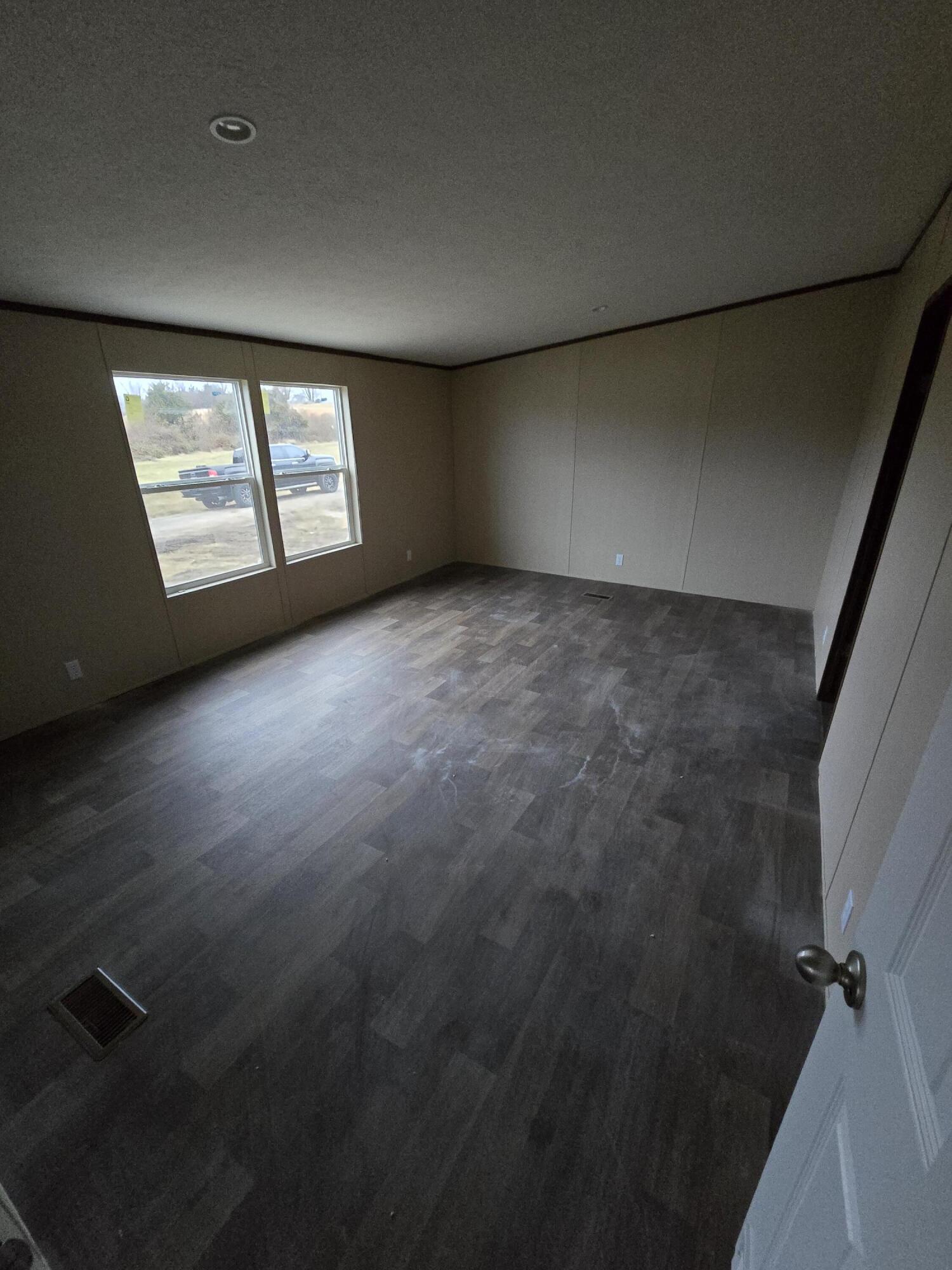 508 Tri-lakes Road Property Photo 5