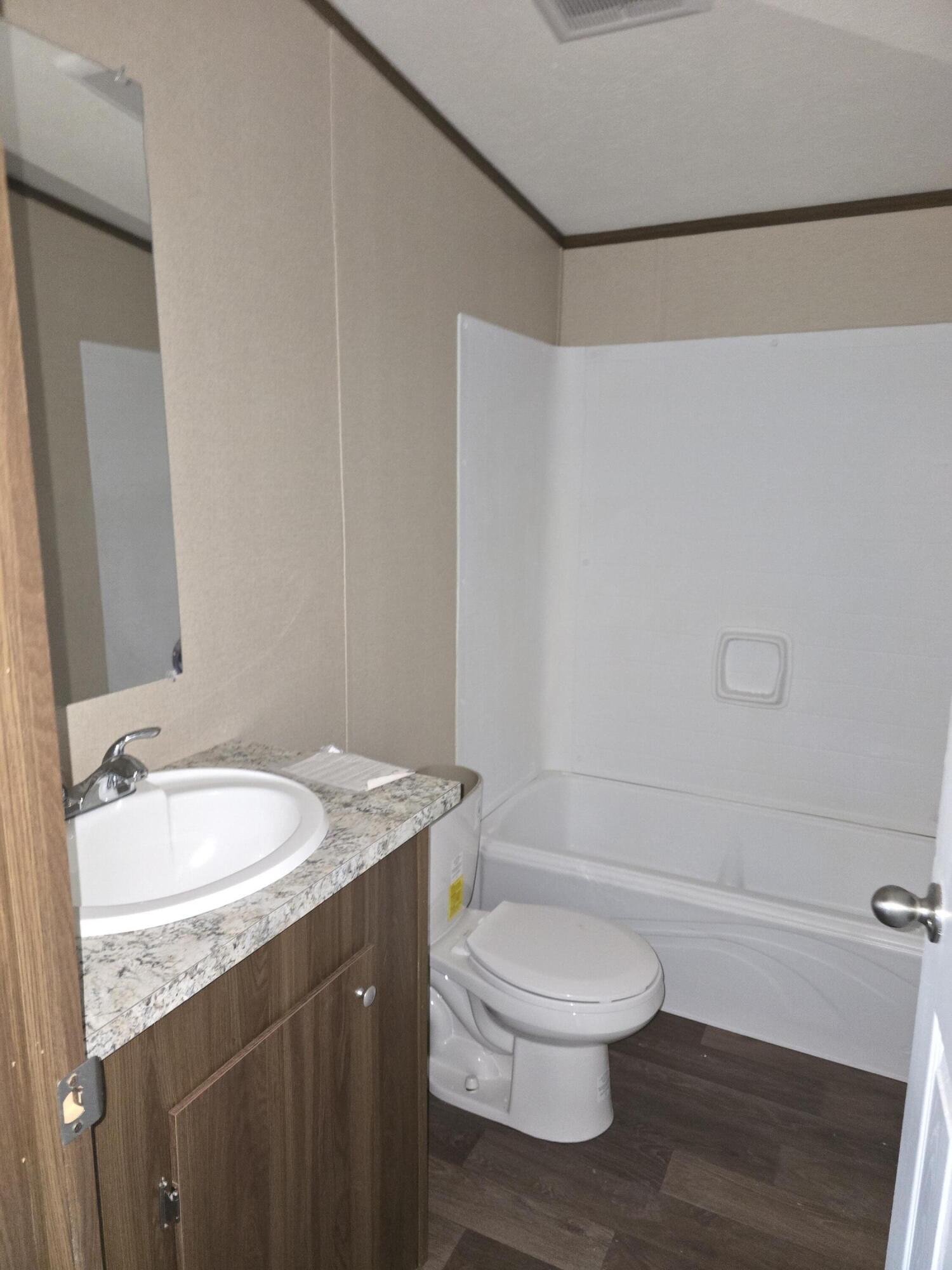 508 Tri-lakes Road Property Photo 9