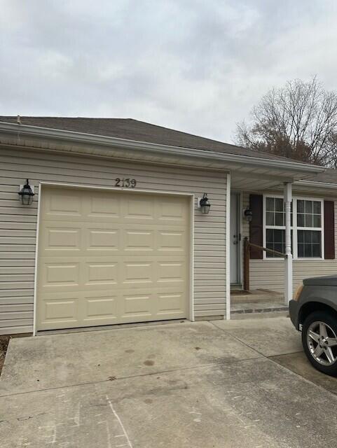 2139 West Wall Street Property Photo 2