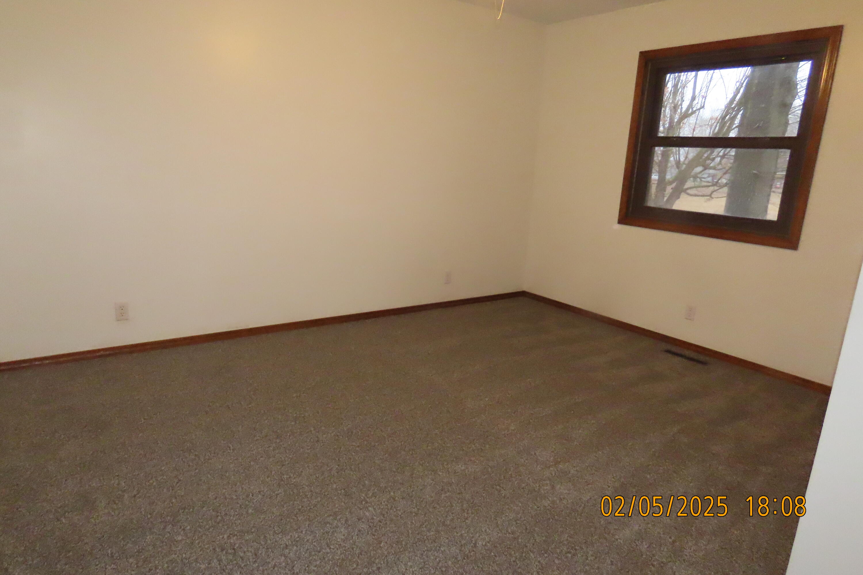 619 East Wilson Street Property Photo 11