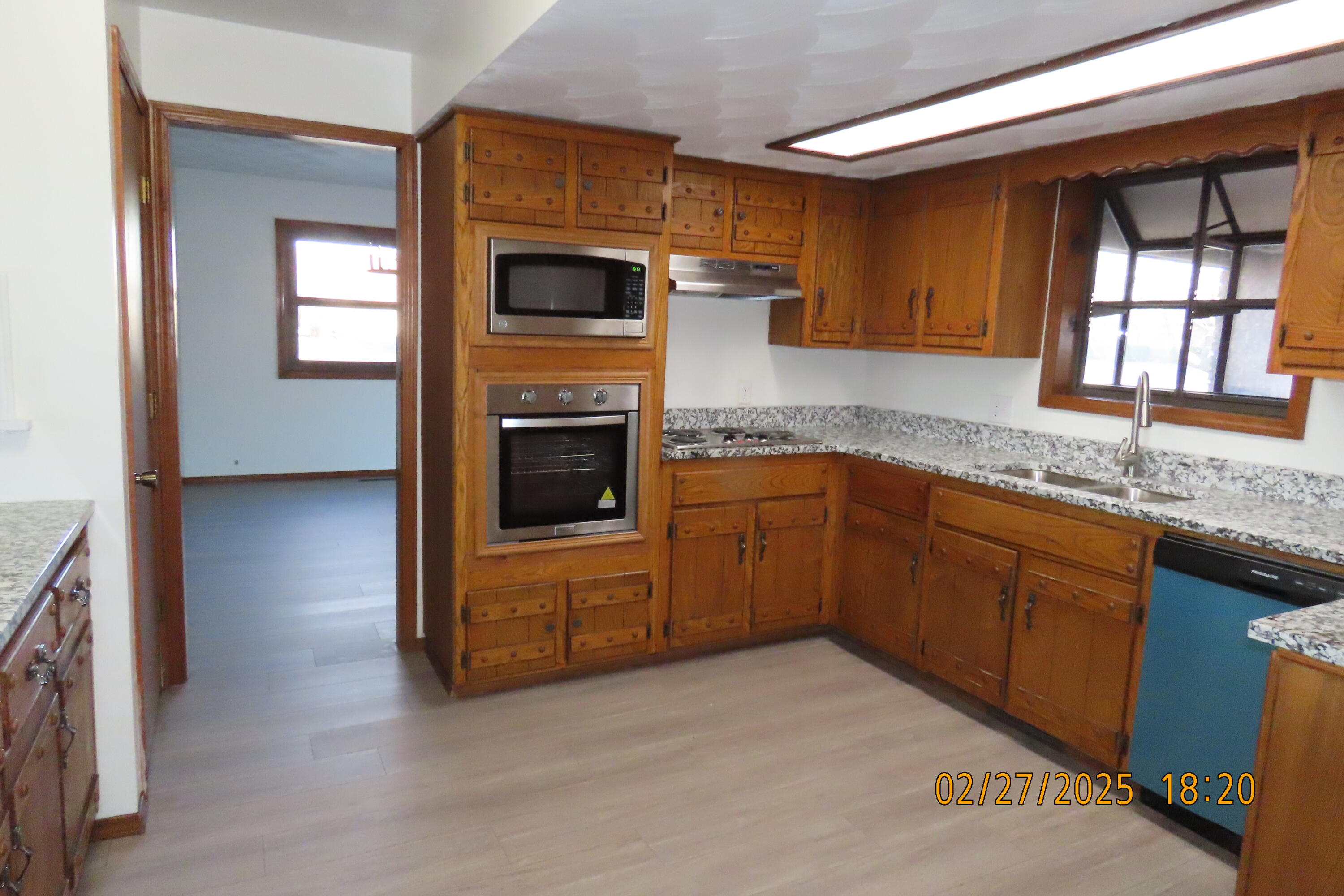 619 East Wilson Street Property Photo 31