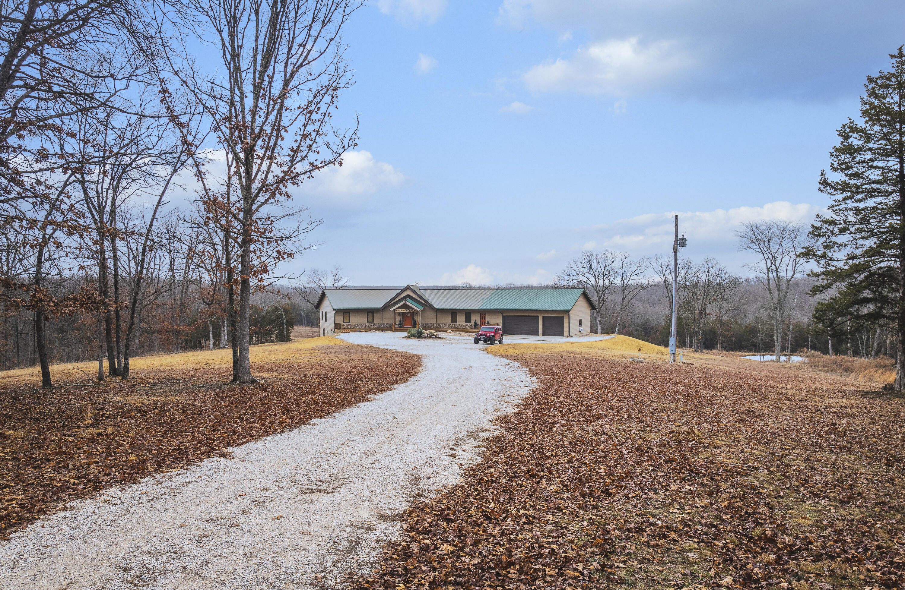 6552 High Point Road Property Photo 3