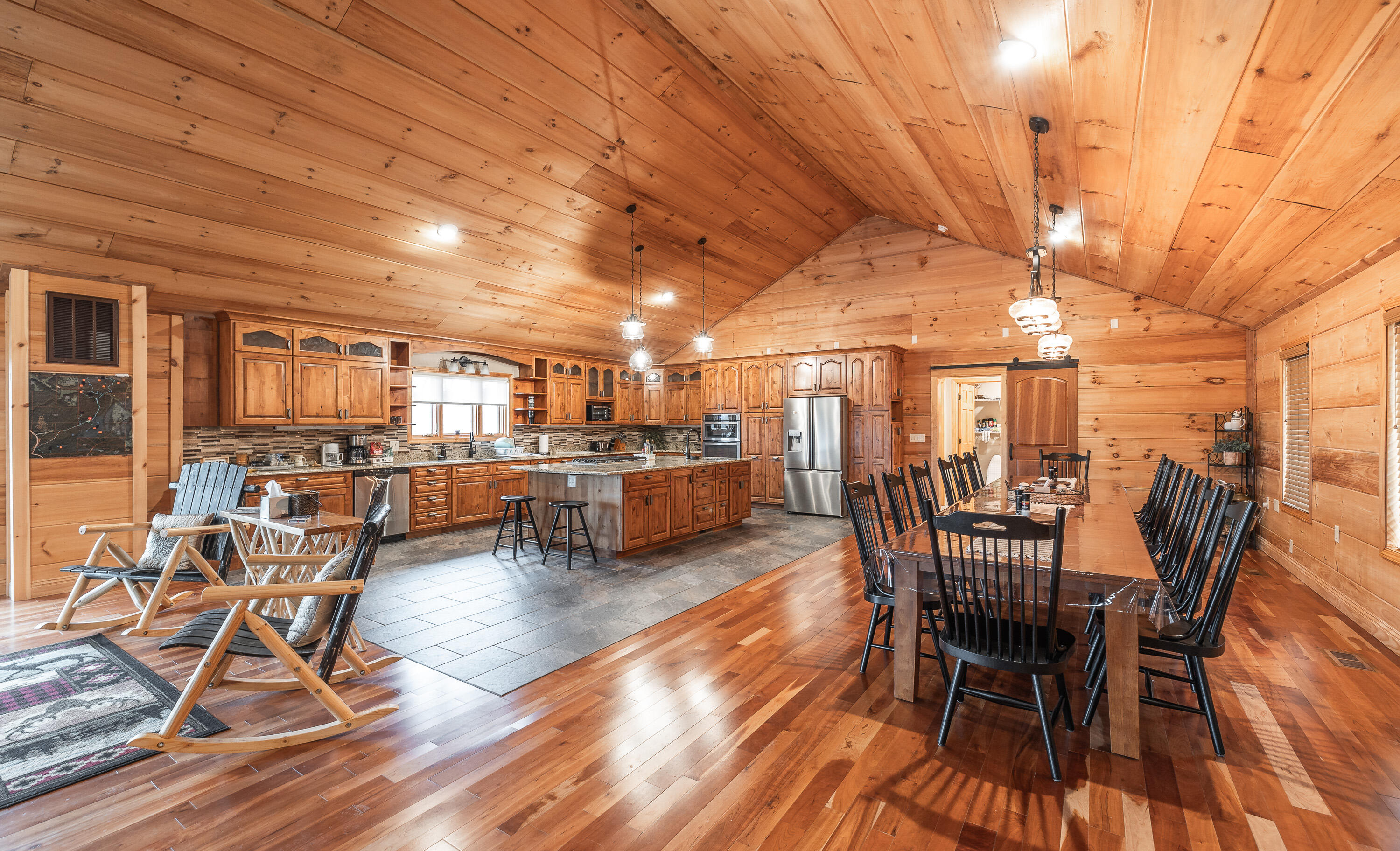 6552 High Point Road Property Photo 12