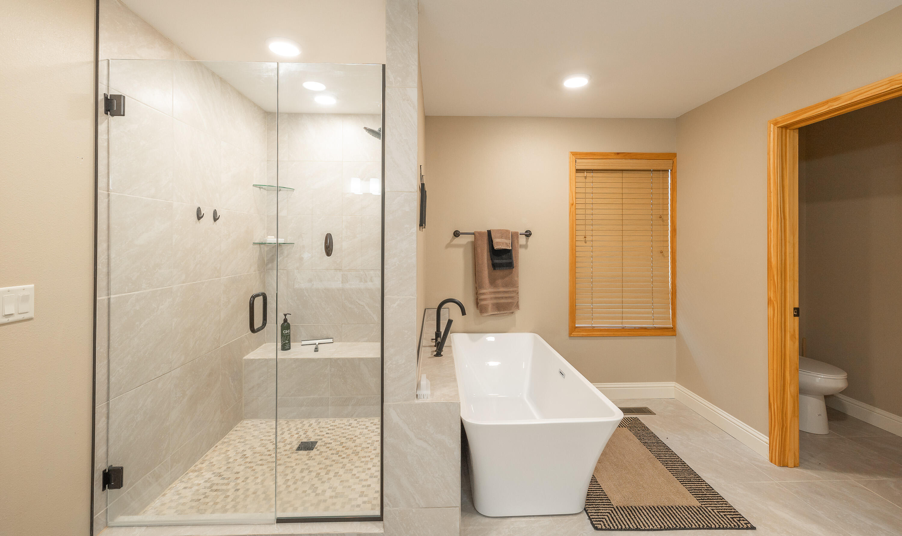 6552 High Point Road Property Photo 26