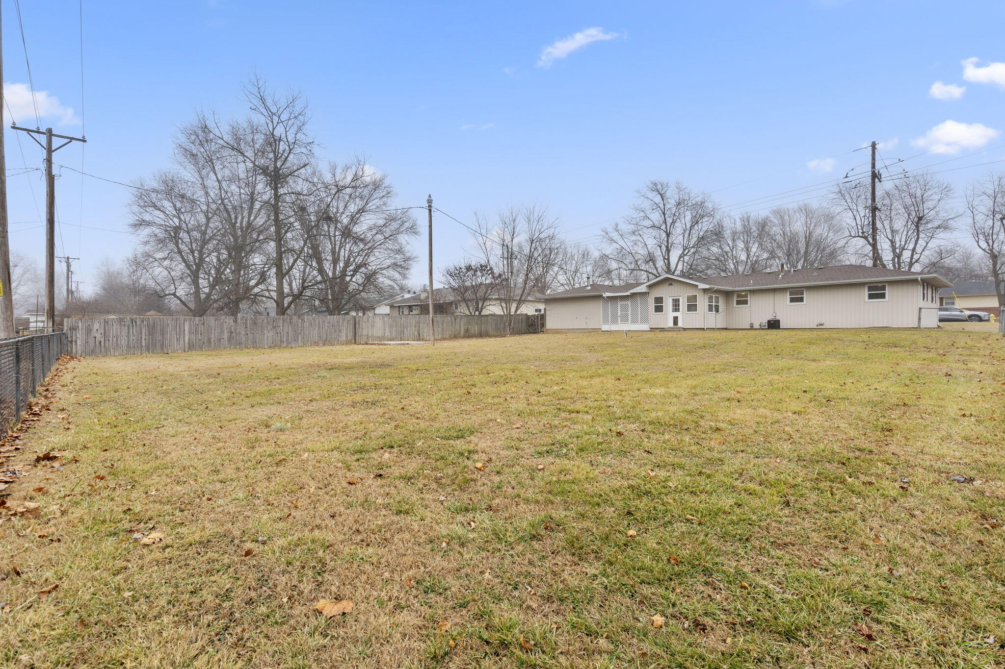 219 South Lynn Avenue Property Photo 5