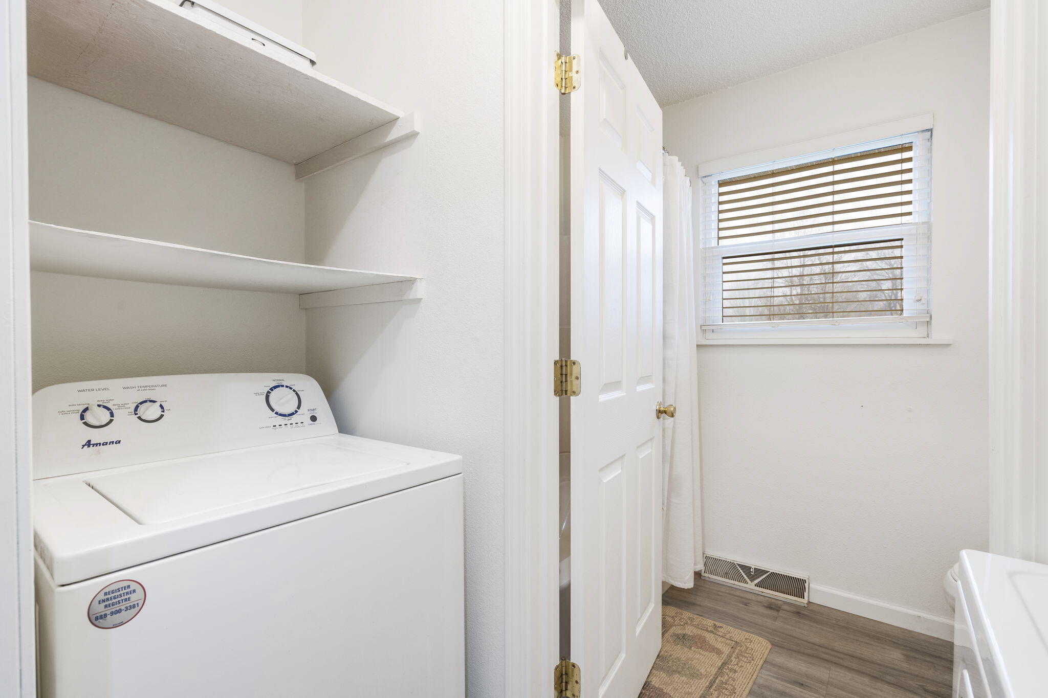 219 South Lynn Avenue Property Photo 16