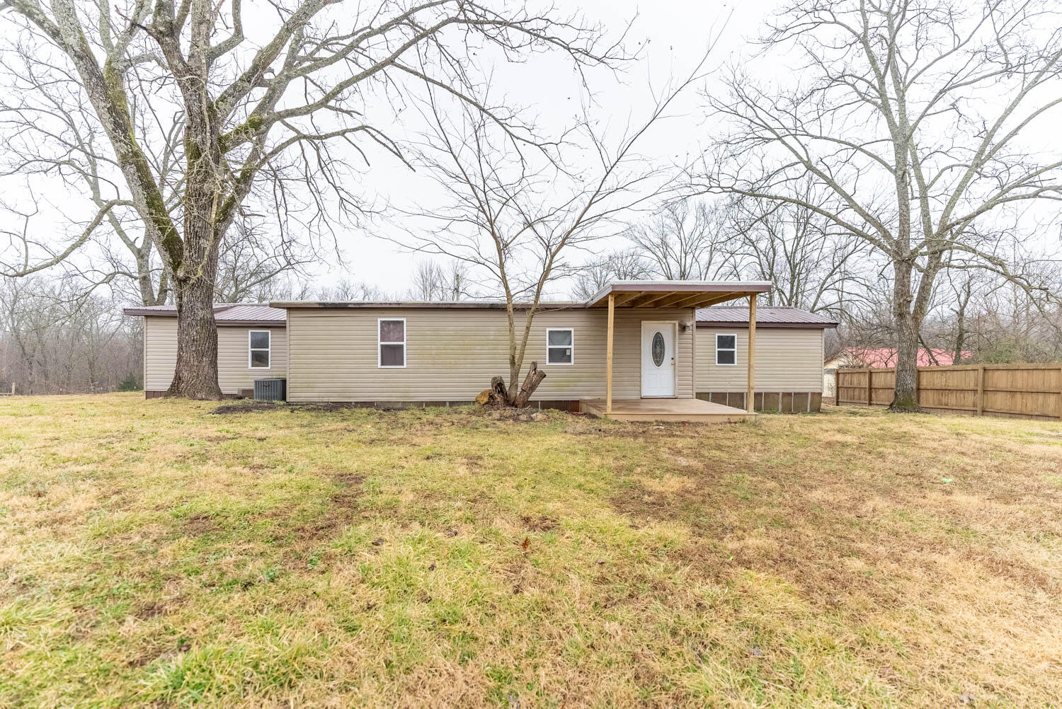 946 County Road 7040 Property Photo 3