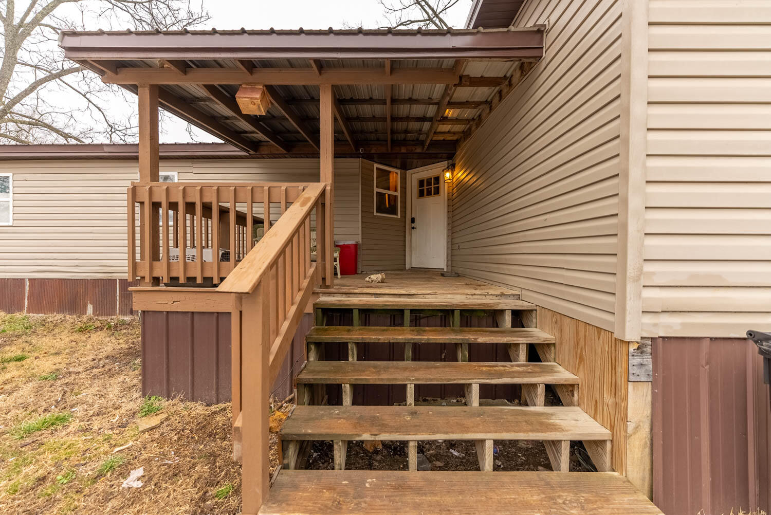 946 County Road 7040 Property Photo 5