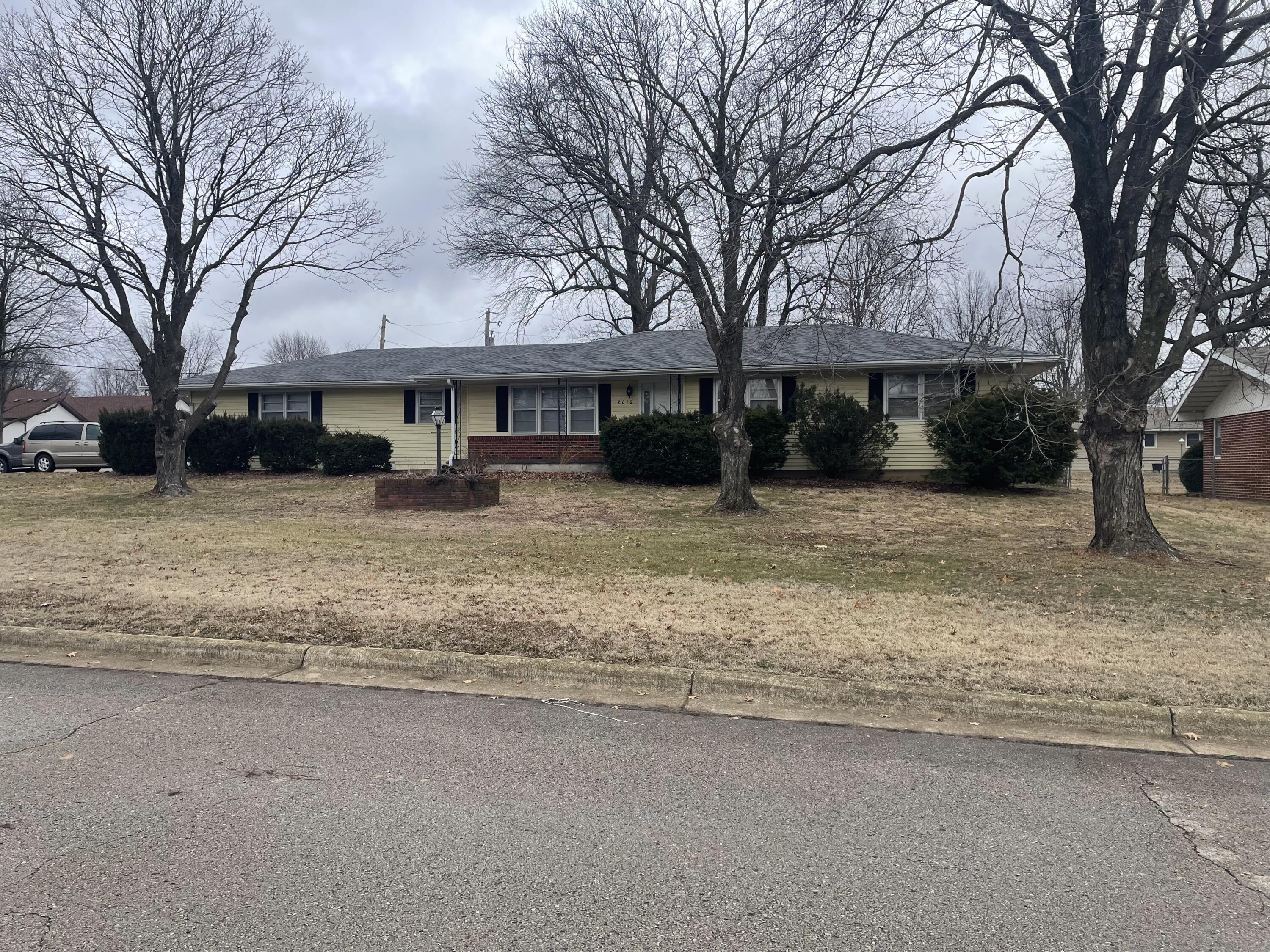 2010 Highland Street Property Photo