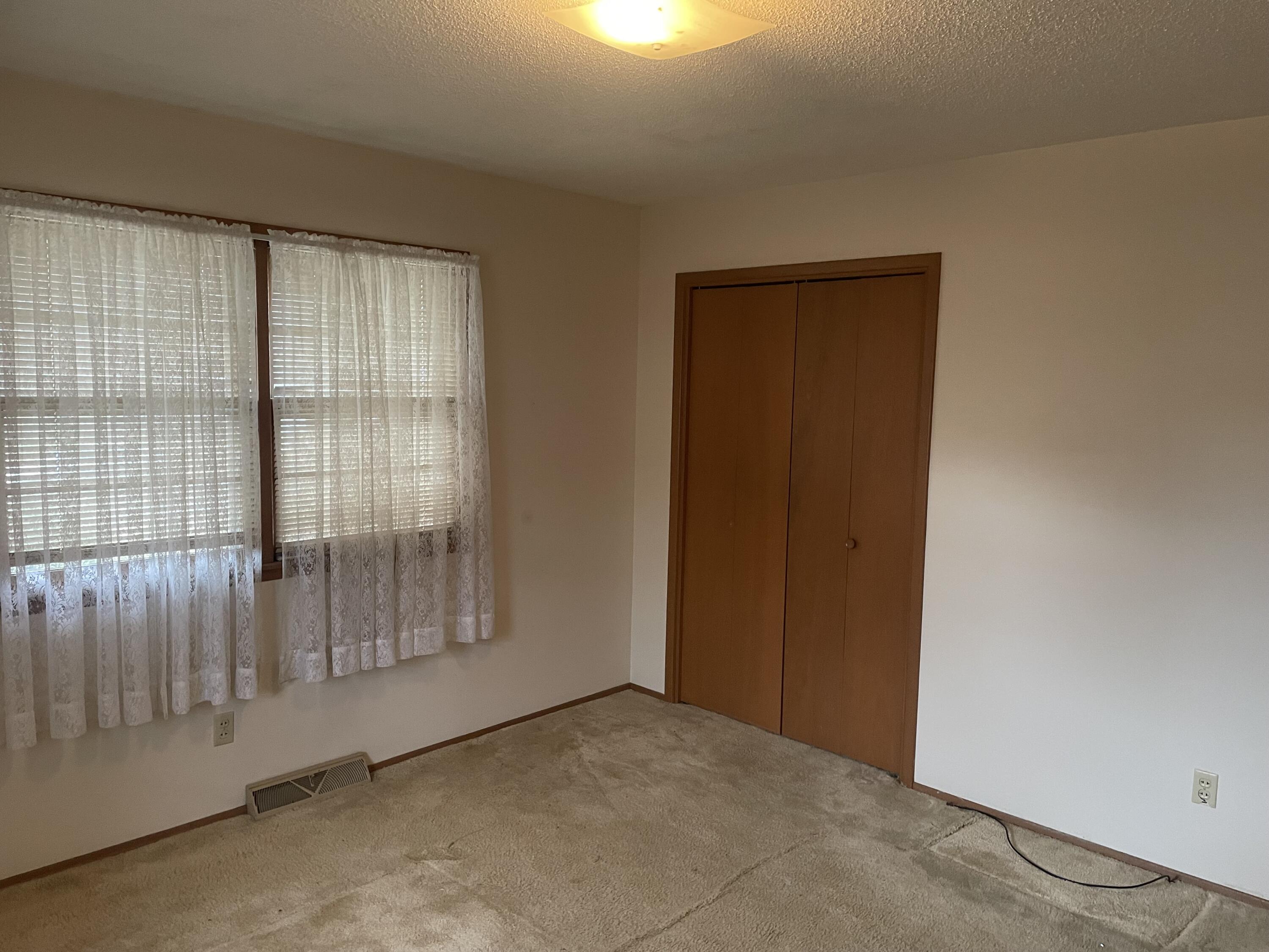 2010 Highland Street Property Photo 11