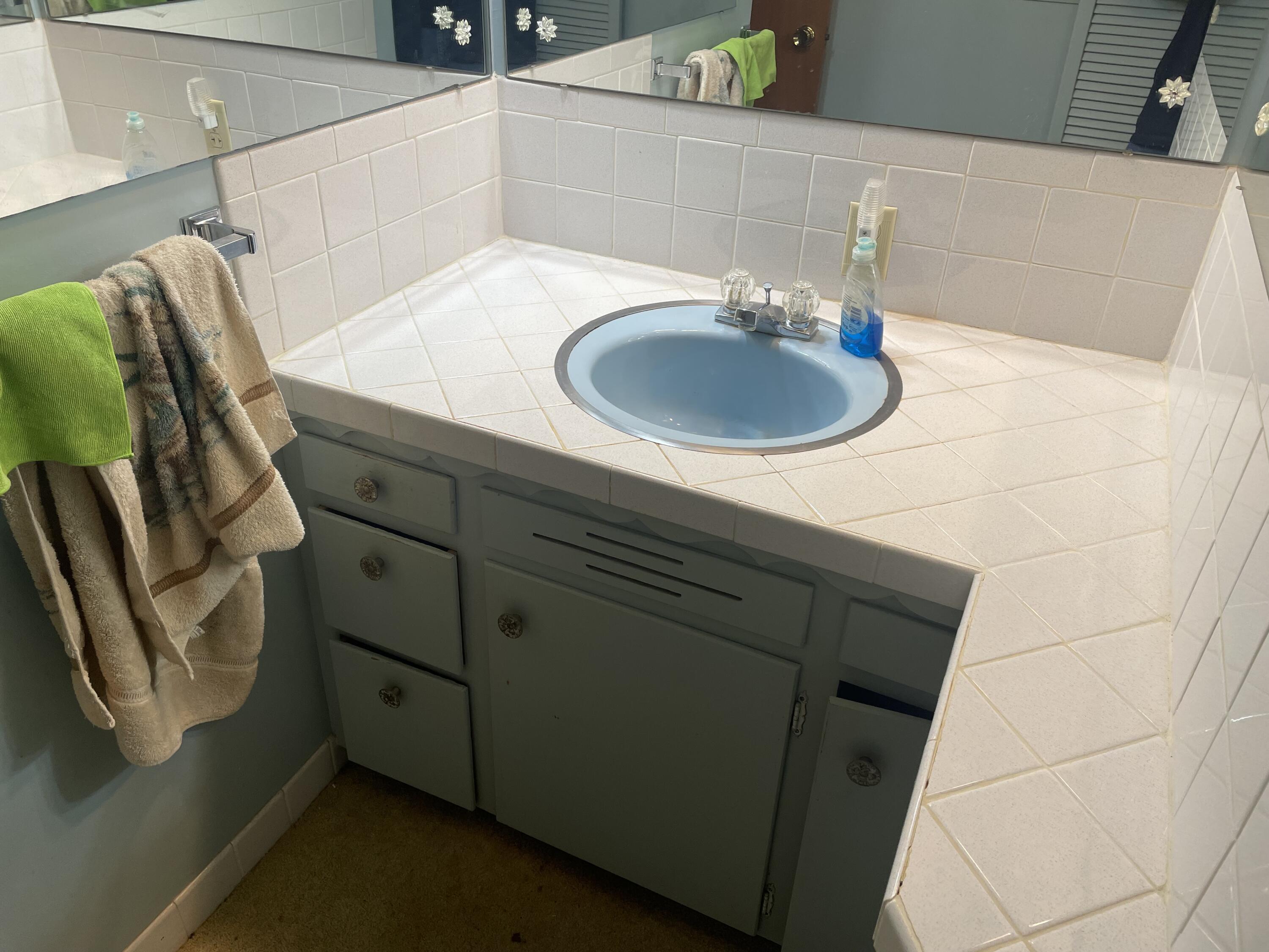 2010 Highland Street Property Photo 15