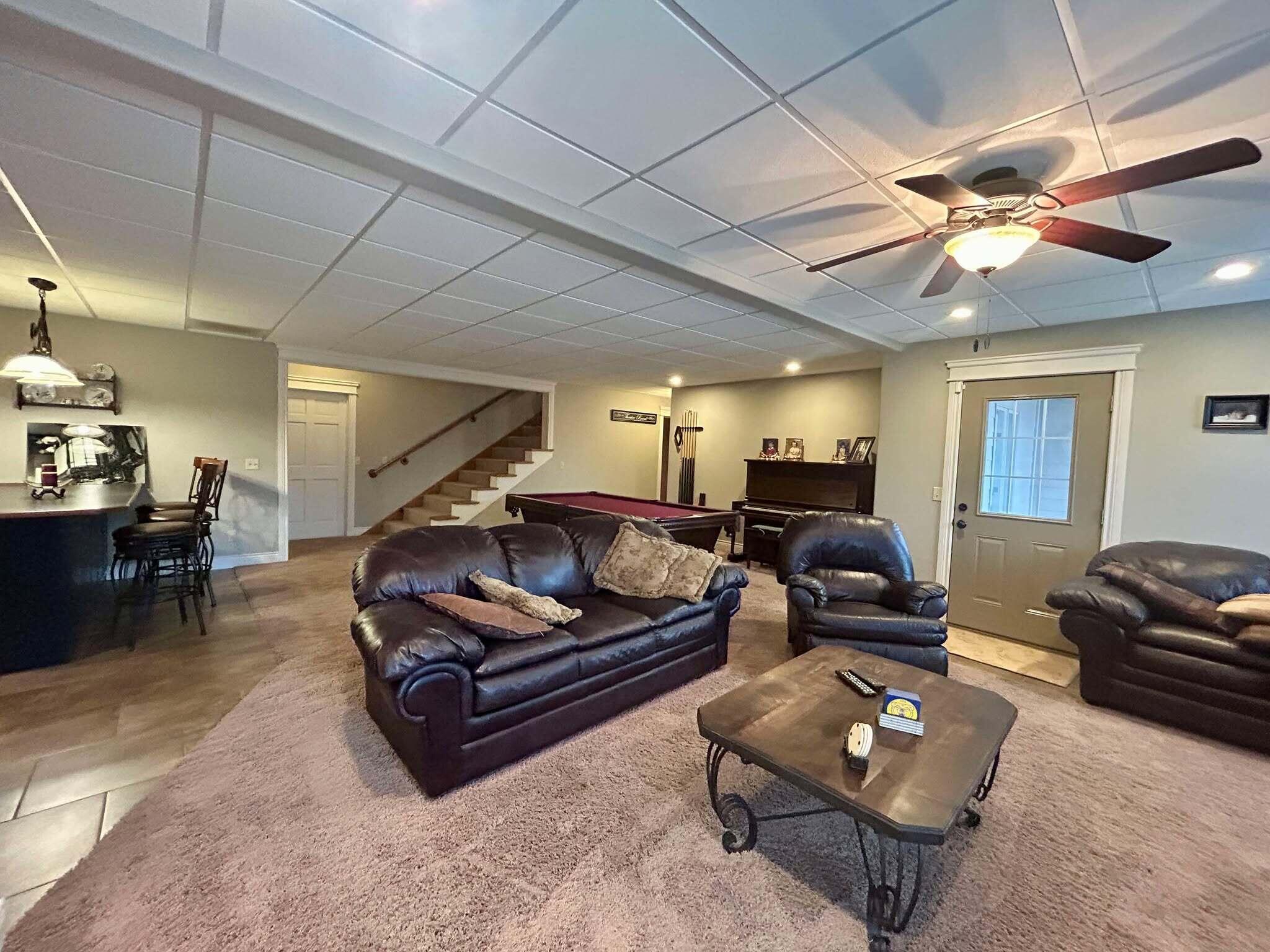 503 Curry Avenue Property Photo 17