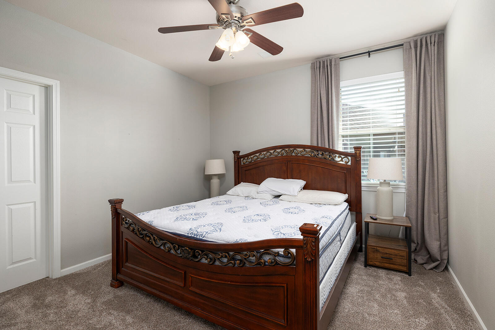 209 Stoney Pointe Drive Property Photo 36
