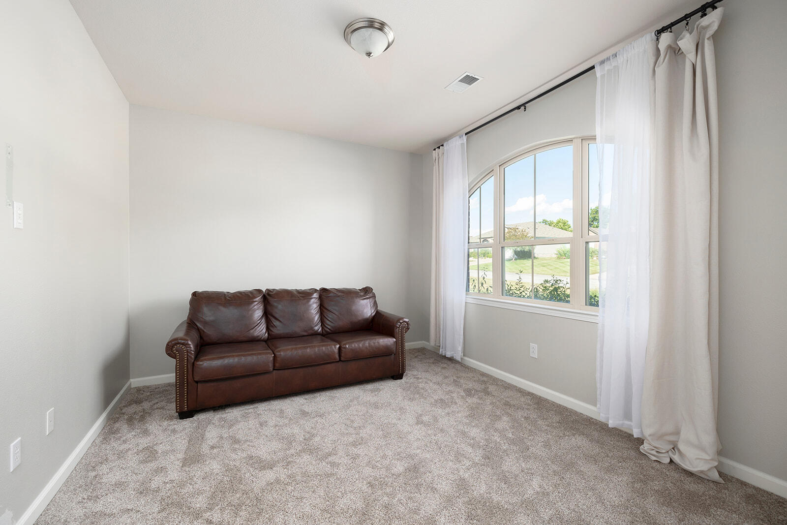 209 Stoney Pointe Drive Property Photo 37