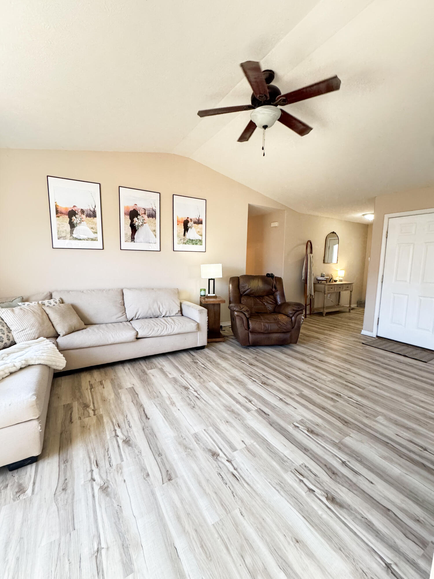 1610 Jon Street Property Photo 8