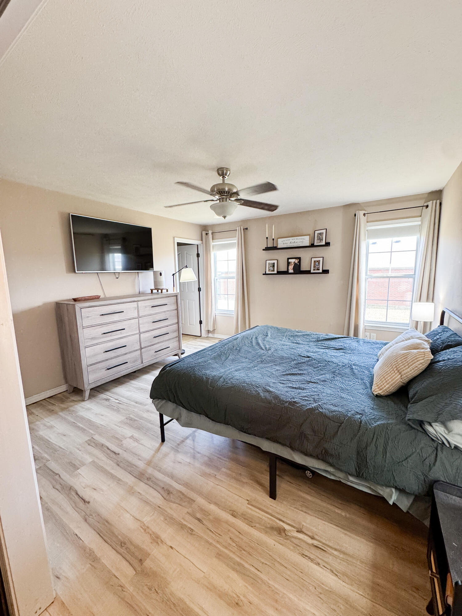 1610 Jon Street Property Photo 17
