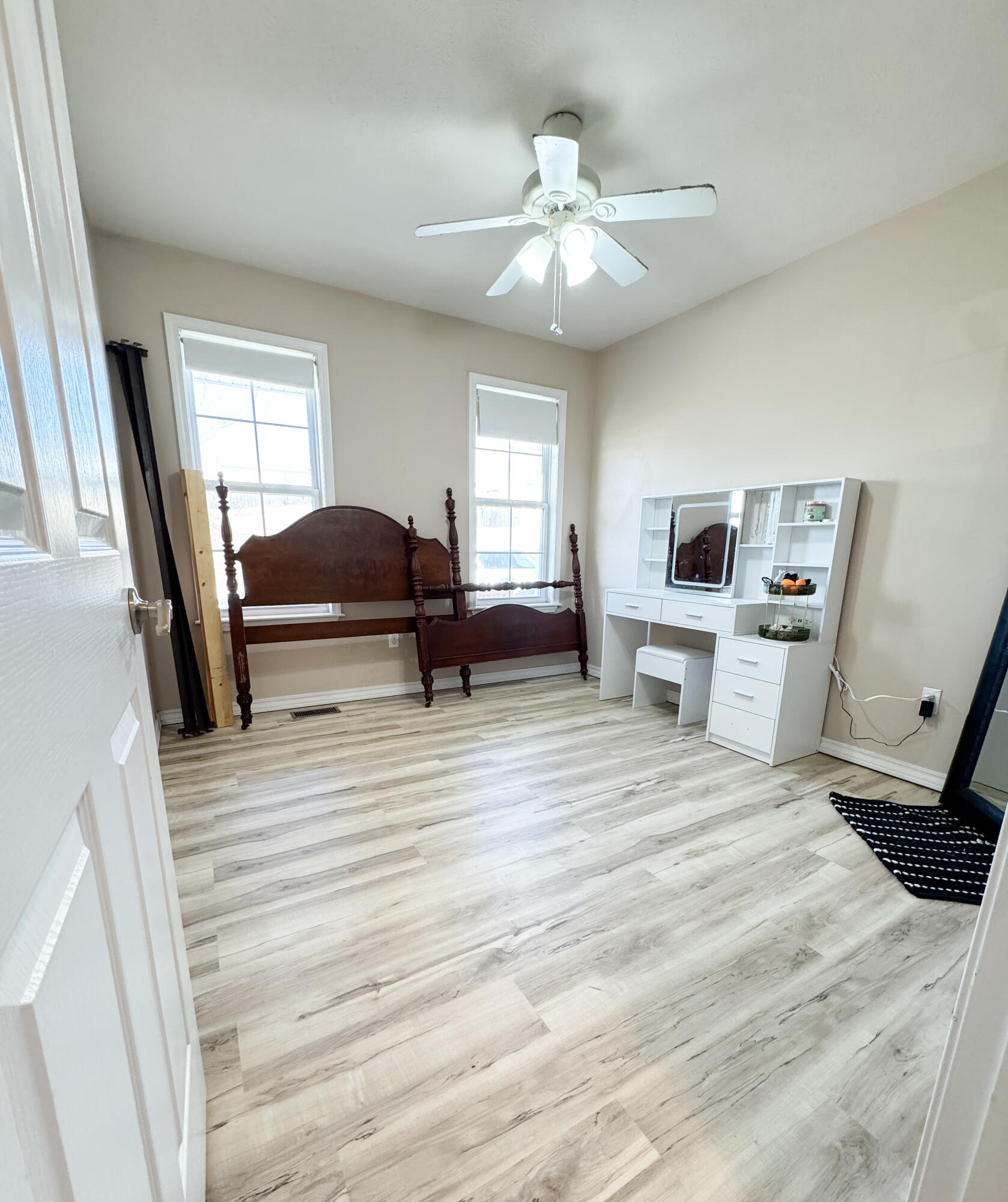 1610 Jon Street Property Photo 25