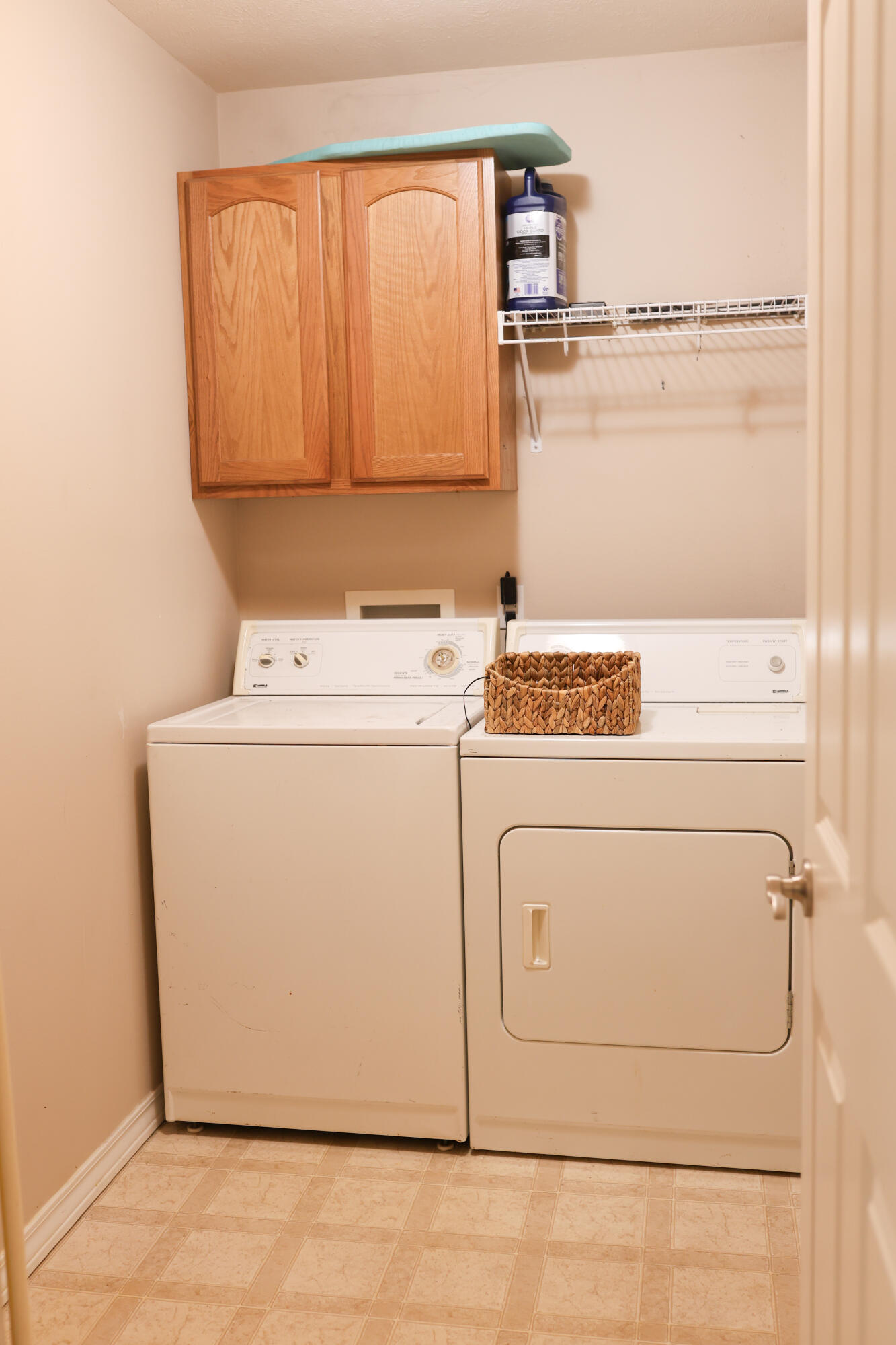 1610 Jon Street Property Photo 28