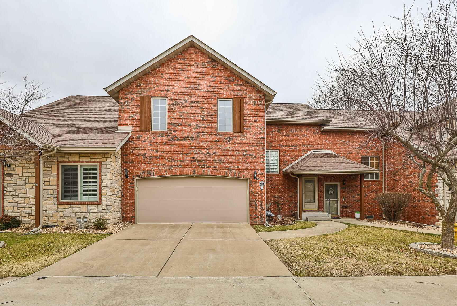 Chesterfield Courts Real Estate Listings Main Image