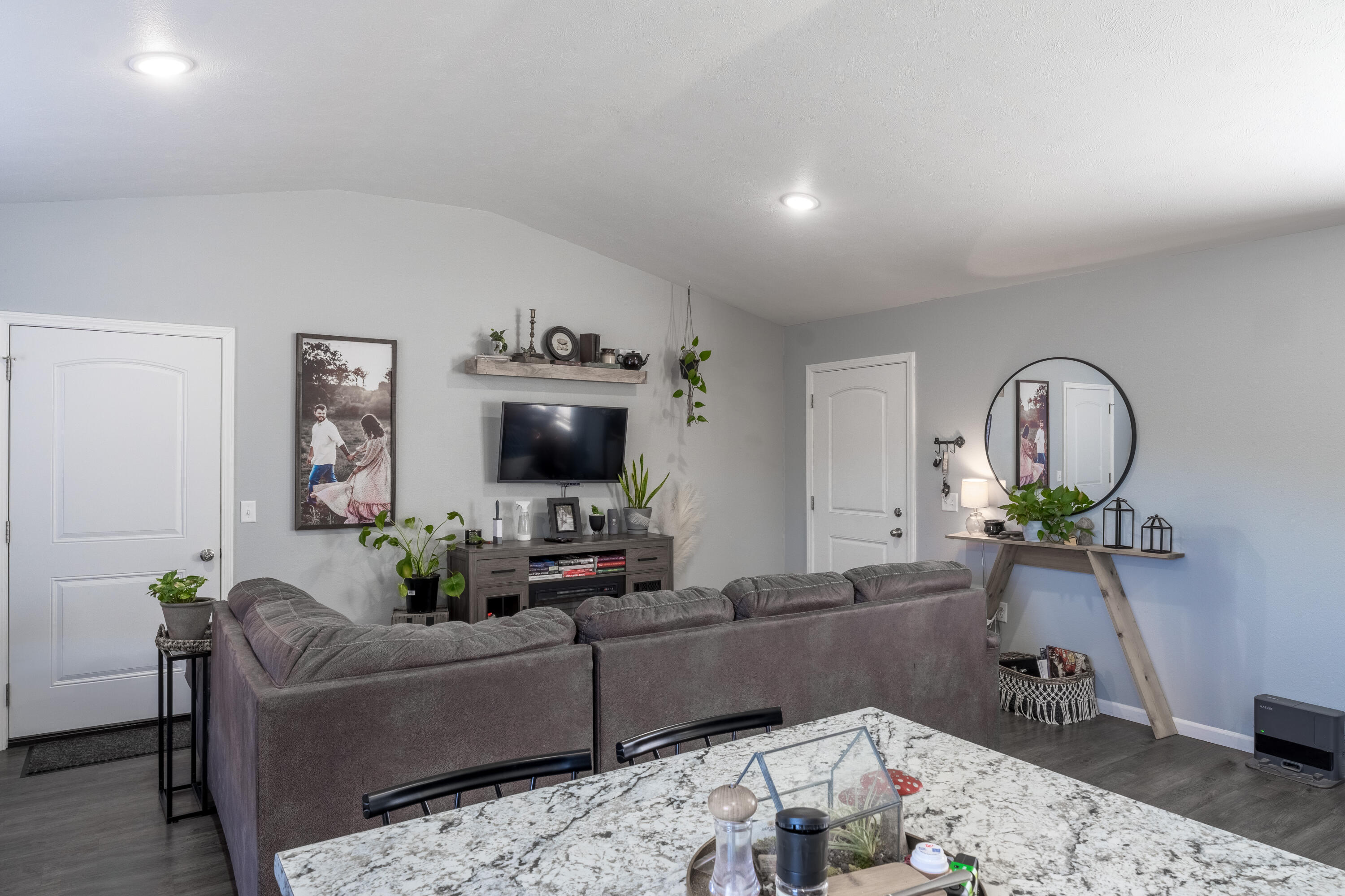 182 Whispering Meadows Parkway Property Photo 9