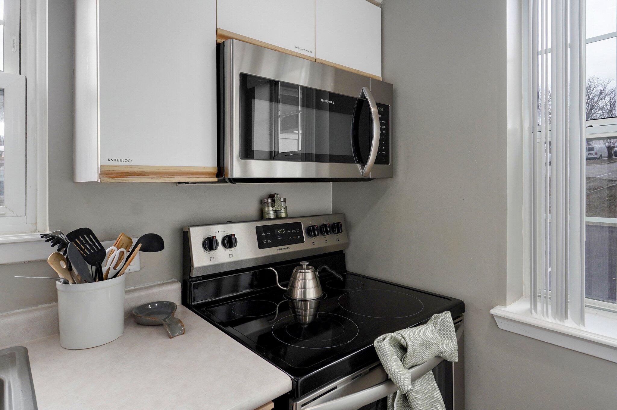 505 Valley View Road 302 Property Photo 9