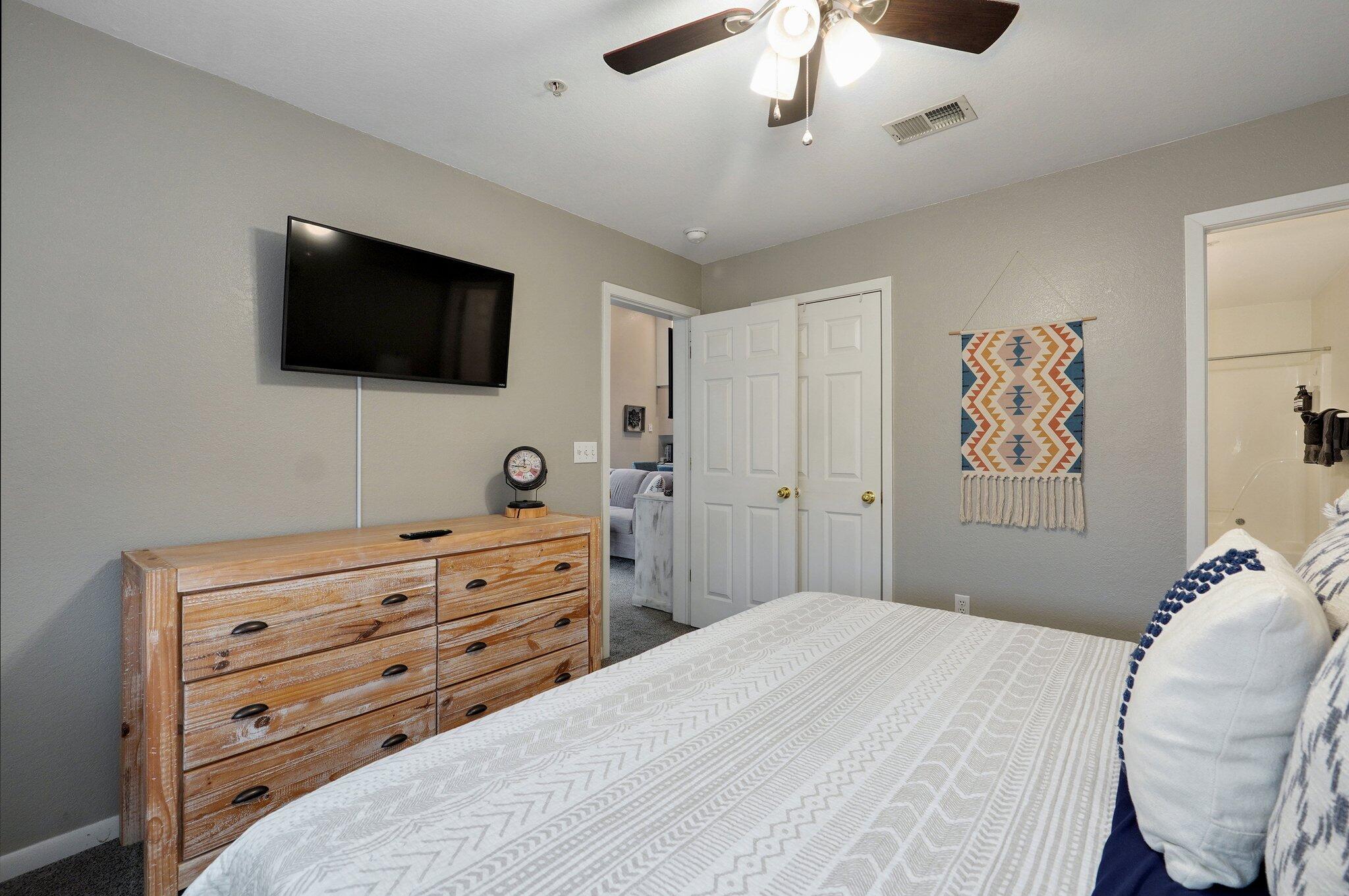 505 Valley View Road 302 Property Photo 14