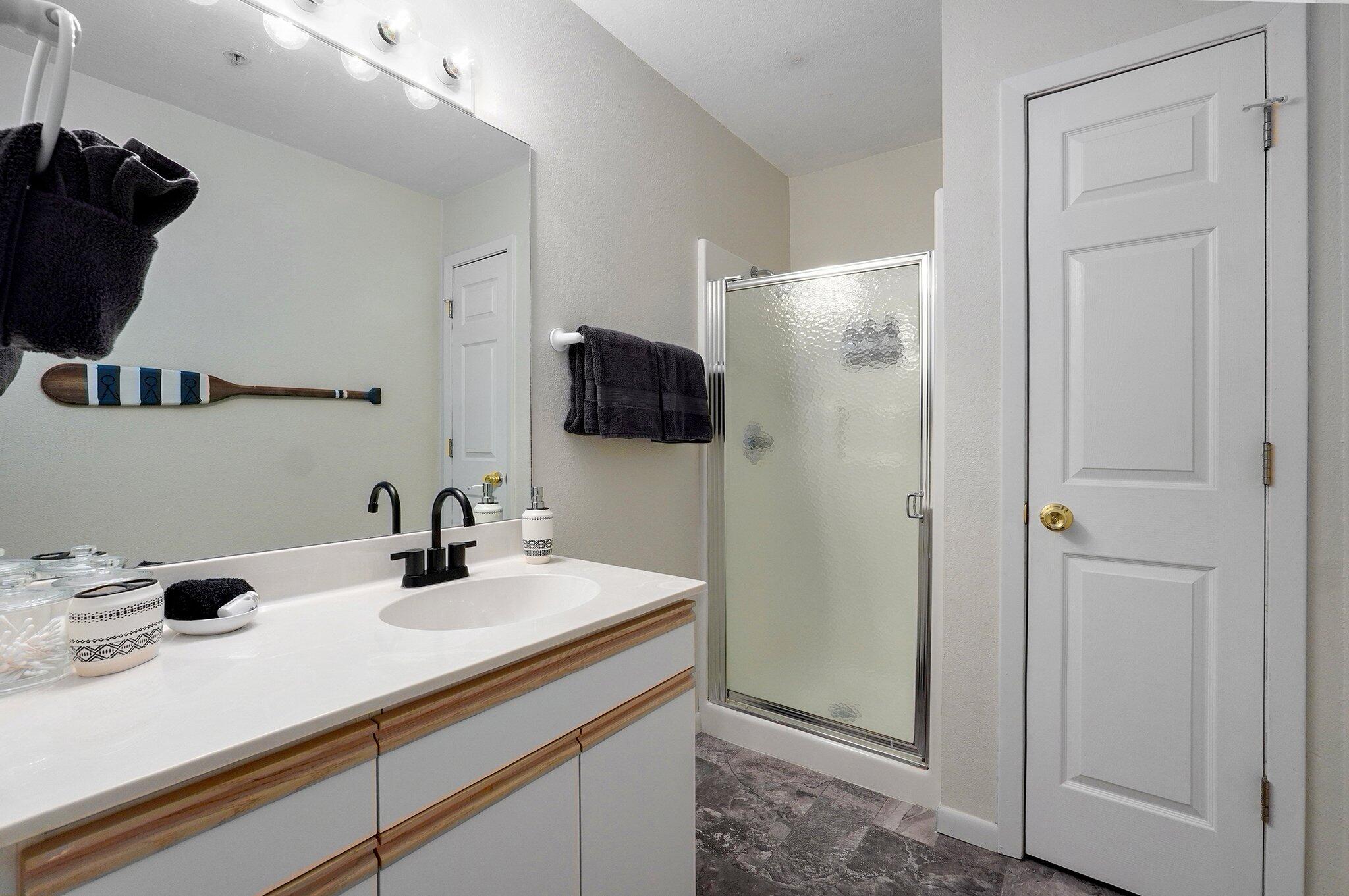 505 Valley View Road 302 Property Photo 18