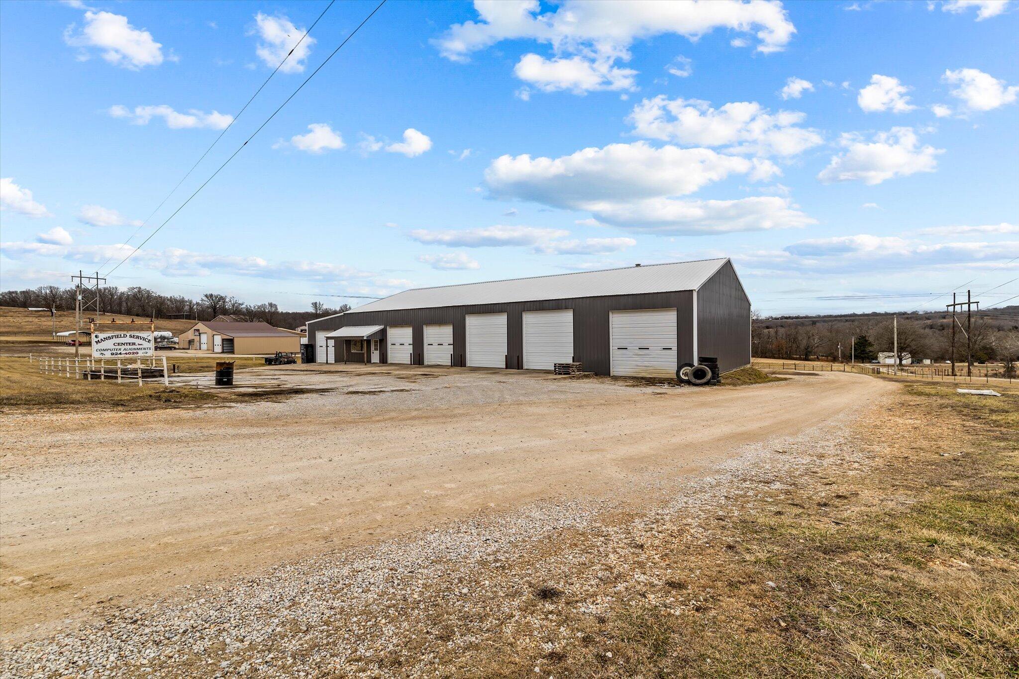 1330 Highway 5 Property Photo 2