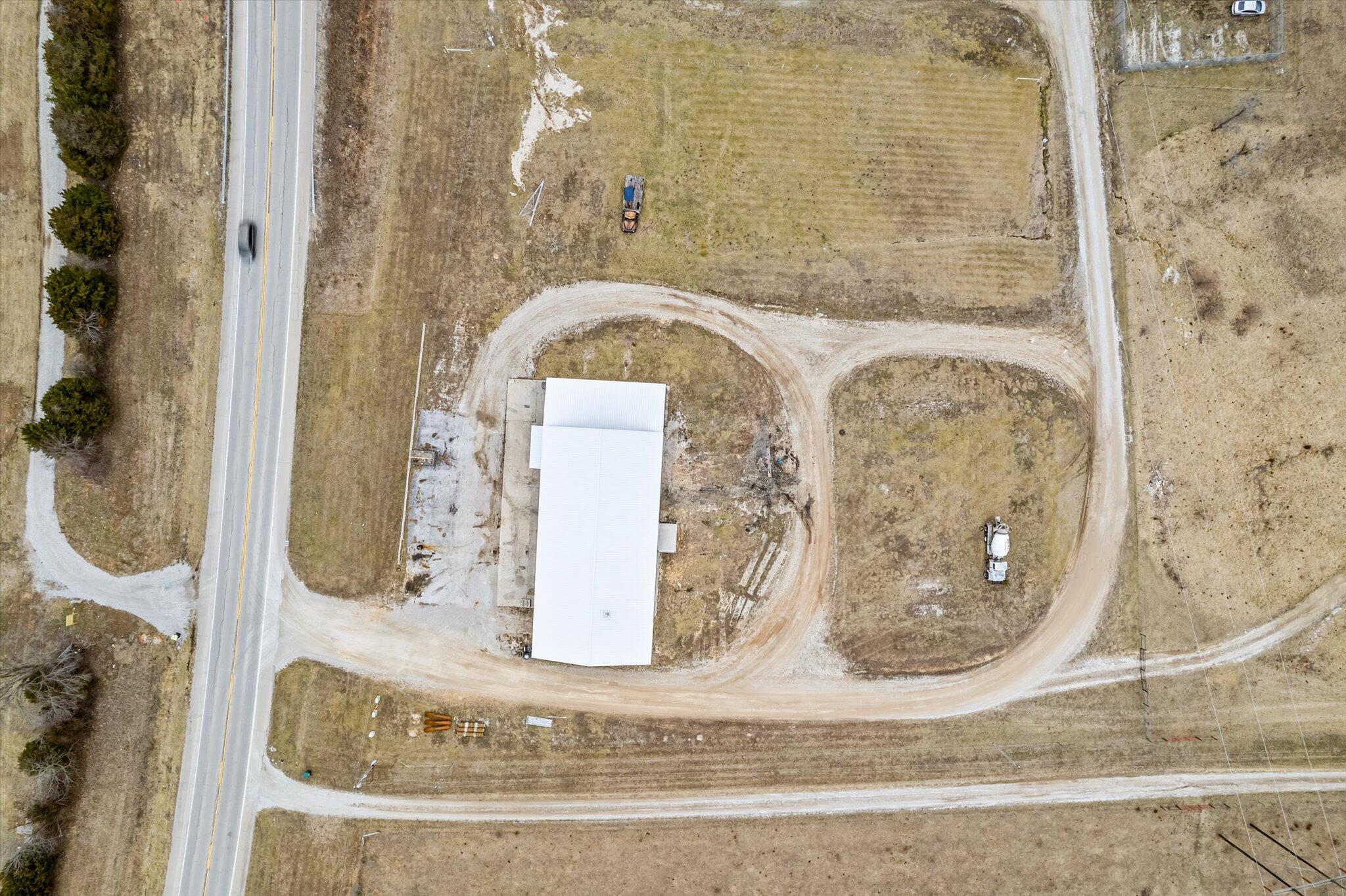 1330 Highway 5 Property Photo 3