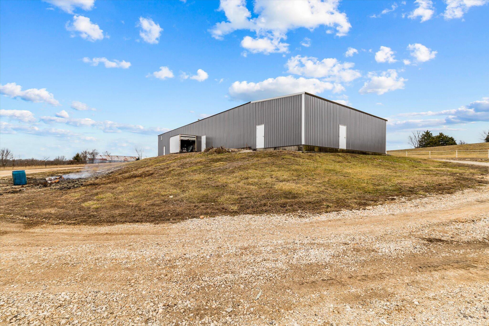 1330 Highway 5 Property Photo 9
