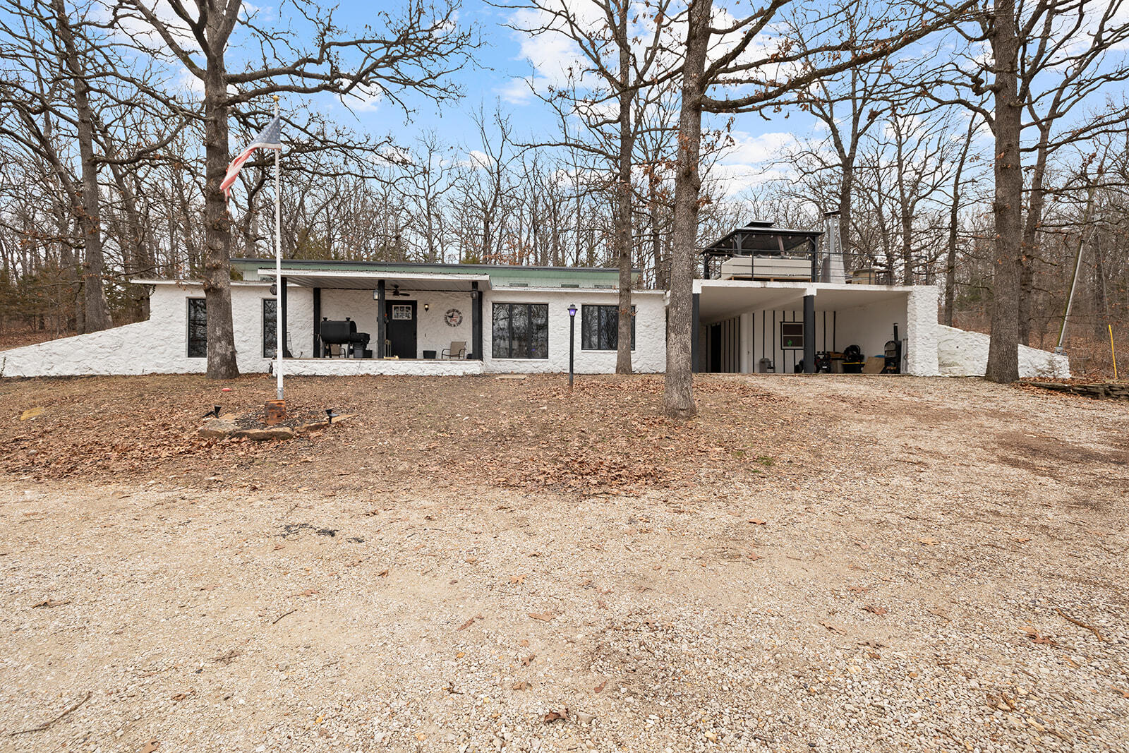 3211 State Hwy Oo Property Photo 1