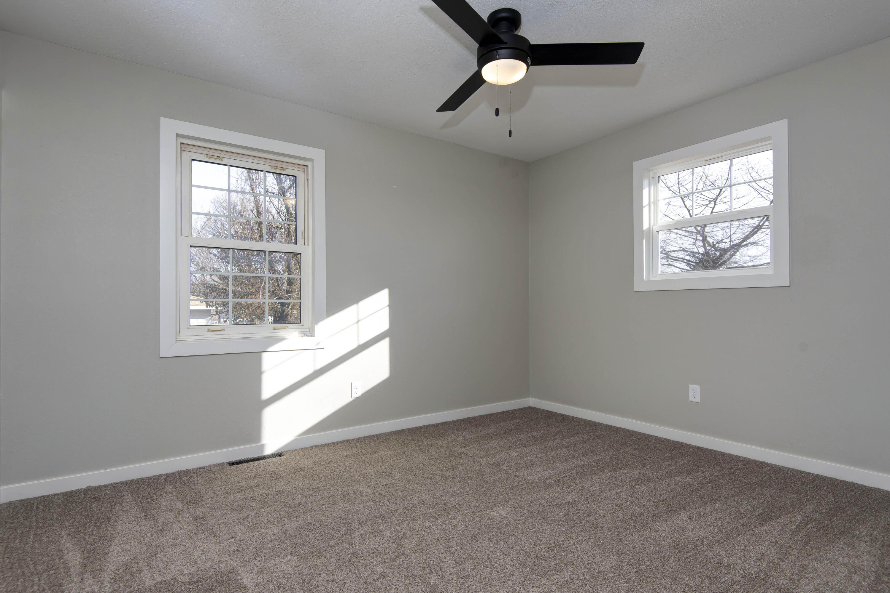 304 North Dogwood Street Property Photo 22