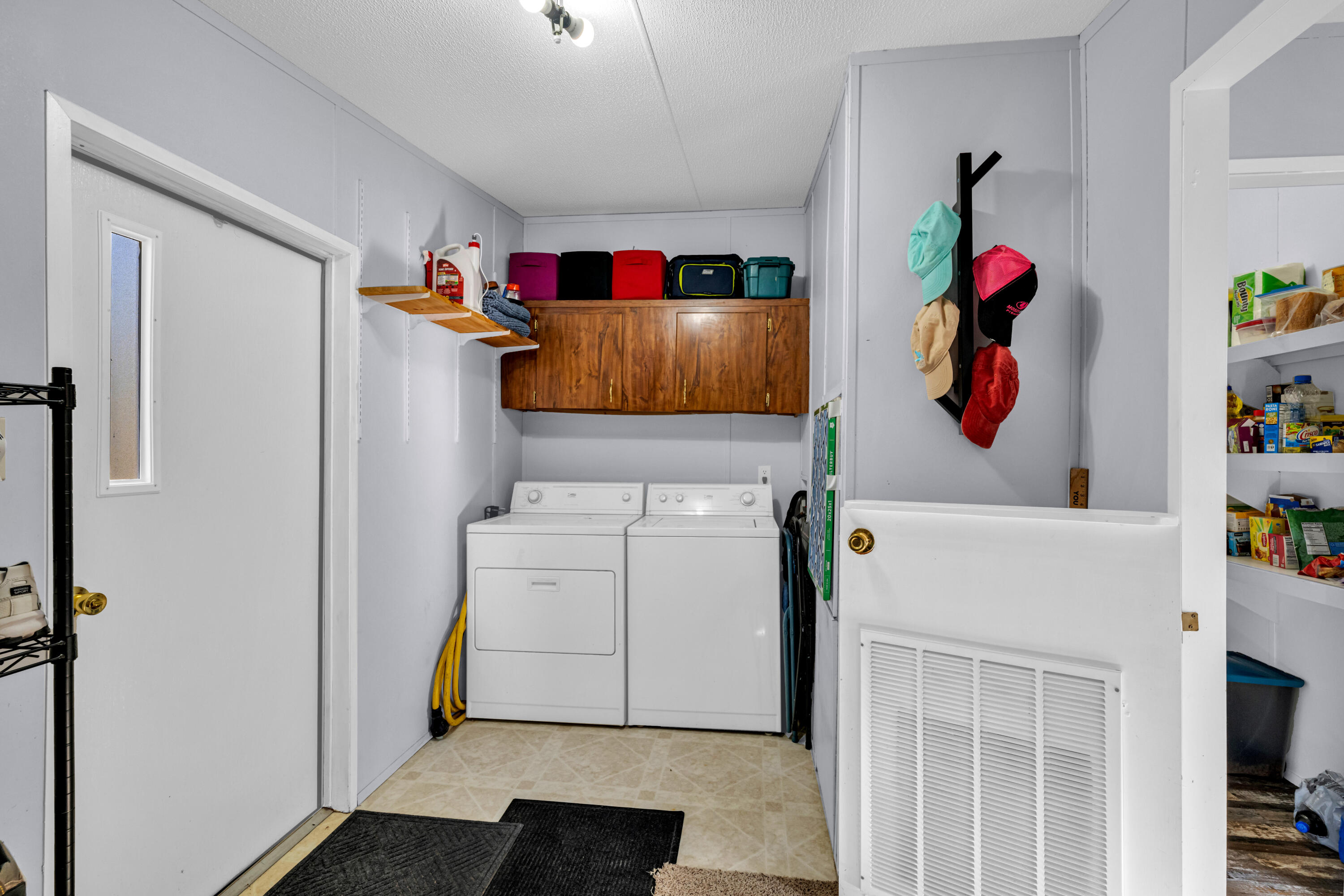 9175 County Road 3940 Property Photo 16